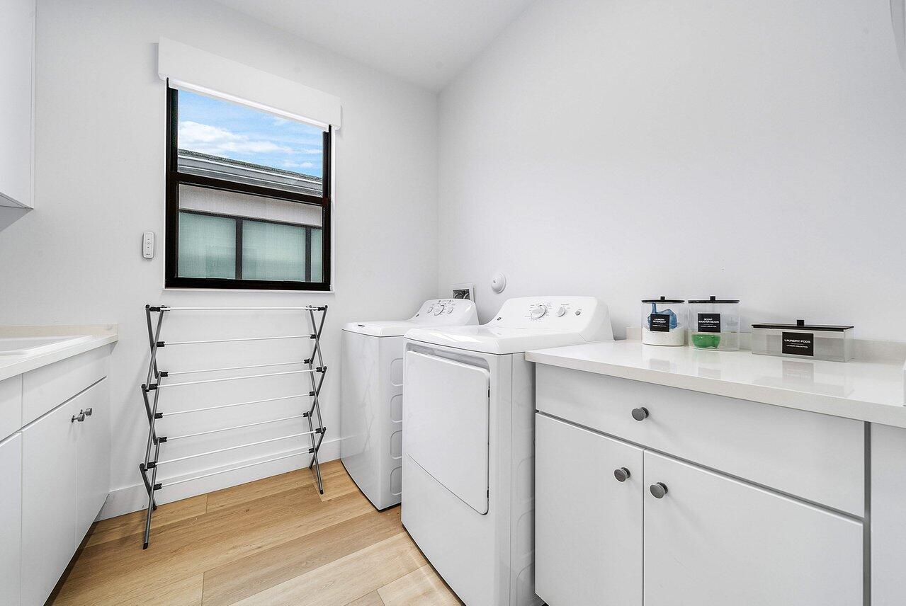 9346 Sunflower Meadow Road