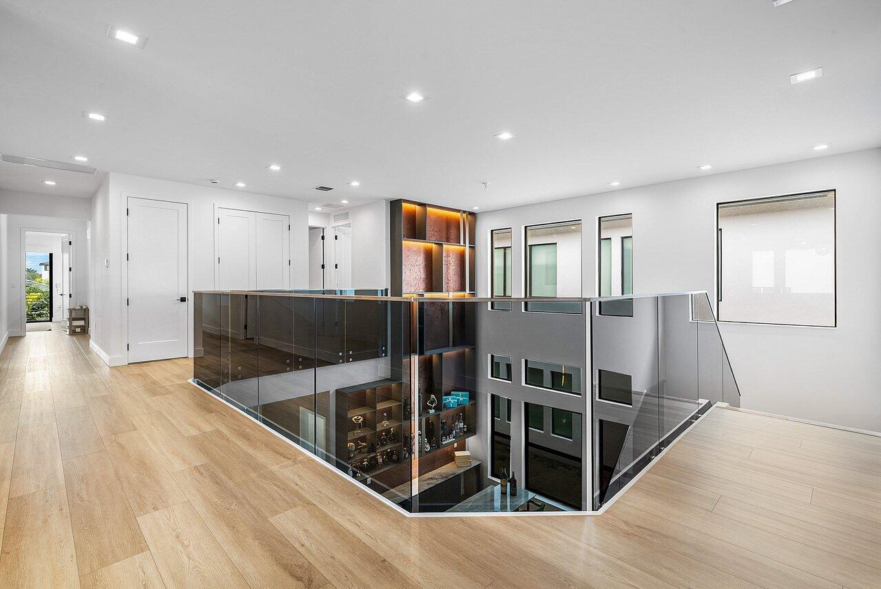 9346 Sunflower Meadow Road