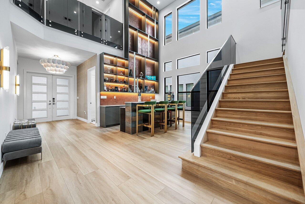 9346 Sunflower Meadow Road