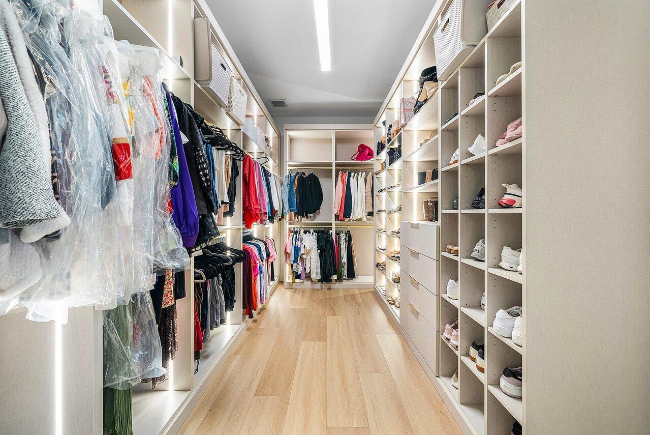 9346 Sunflower Meadow Road