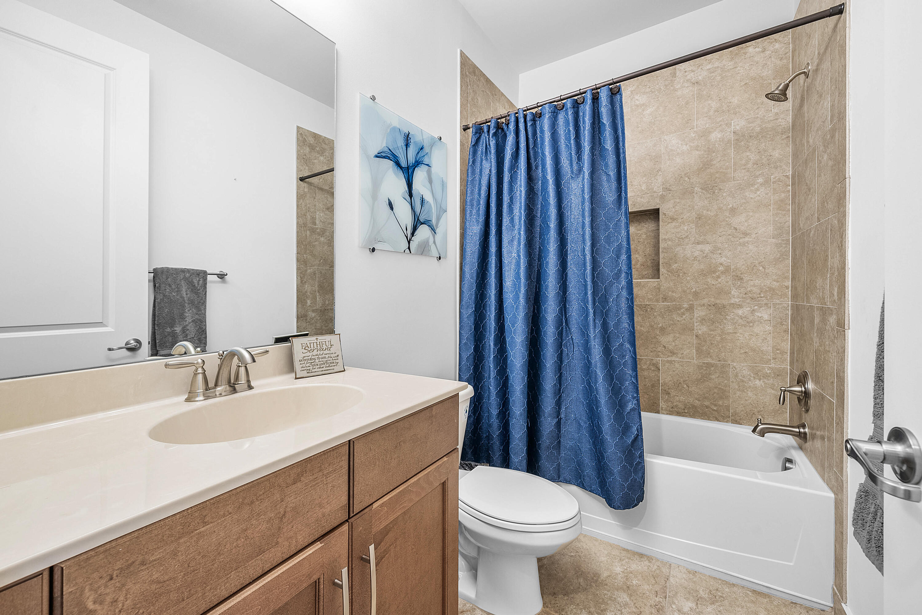 9091 Grand Prix Lane SW