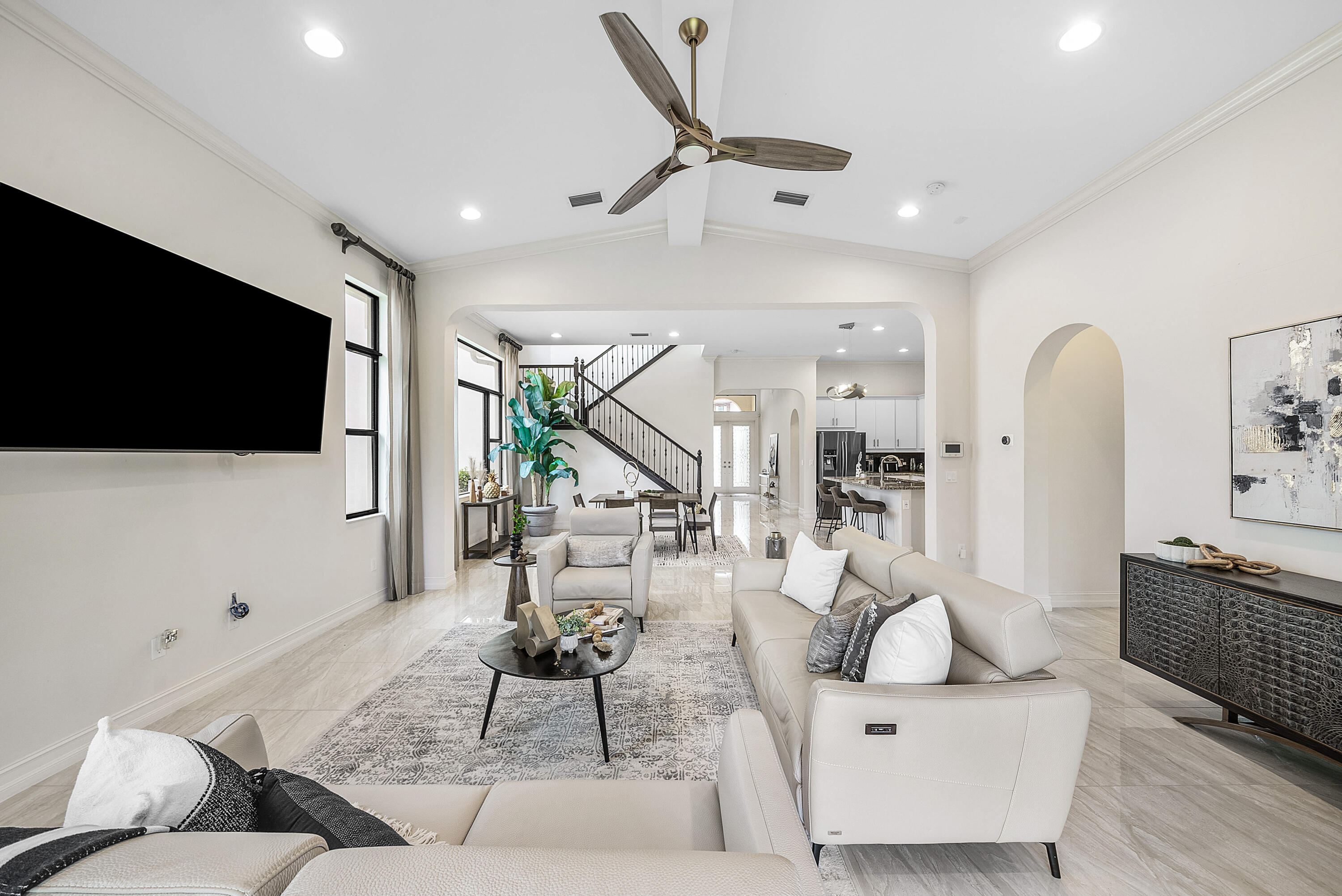 9091 Grand Prix Lane SW