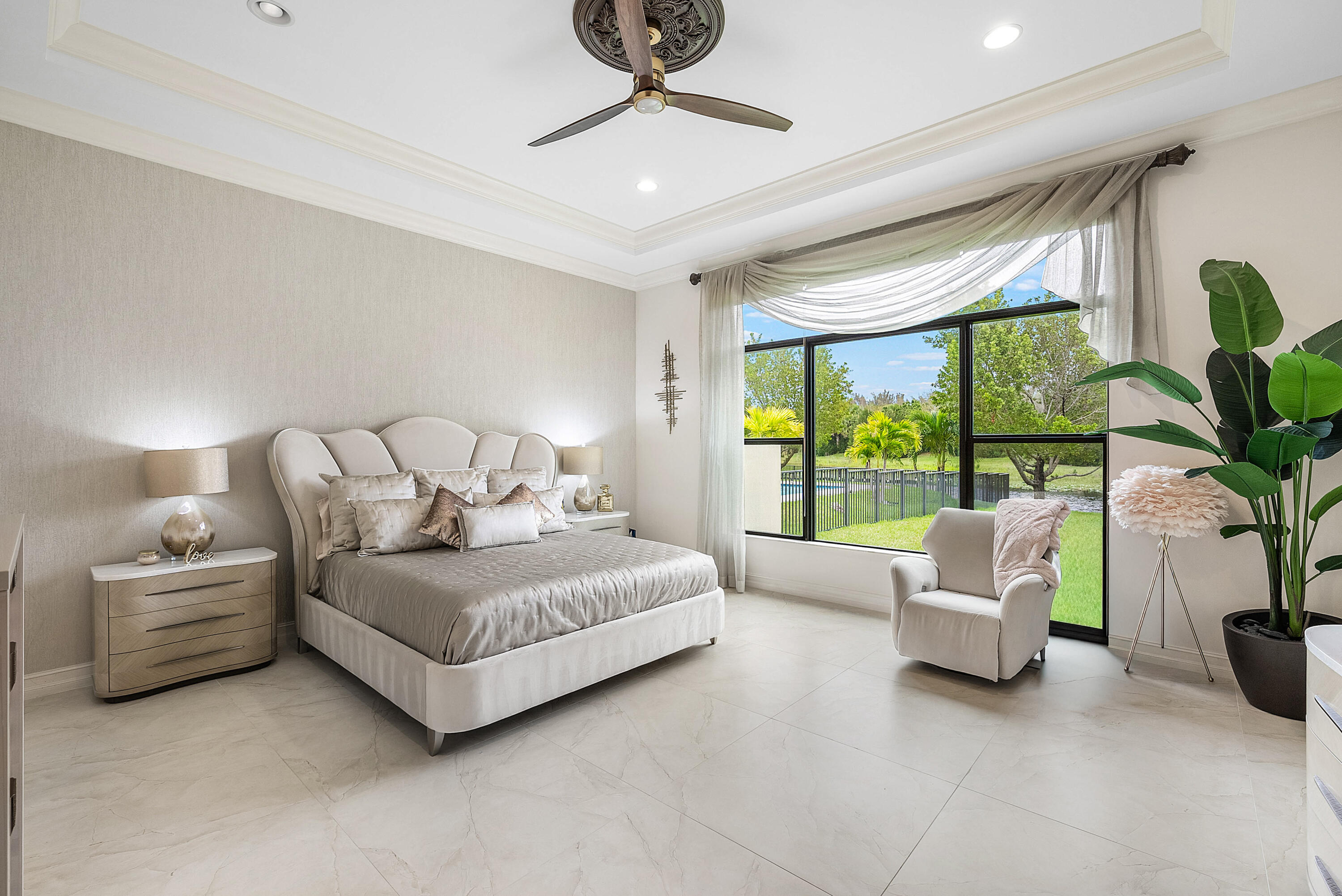 9091 Grand Prix Lane SW