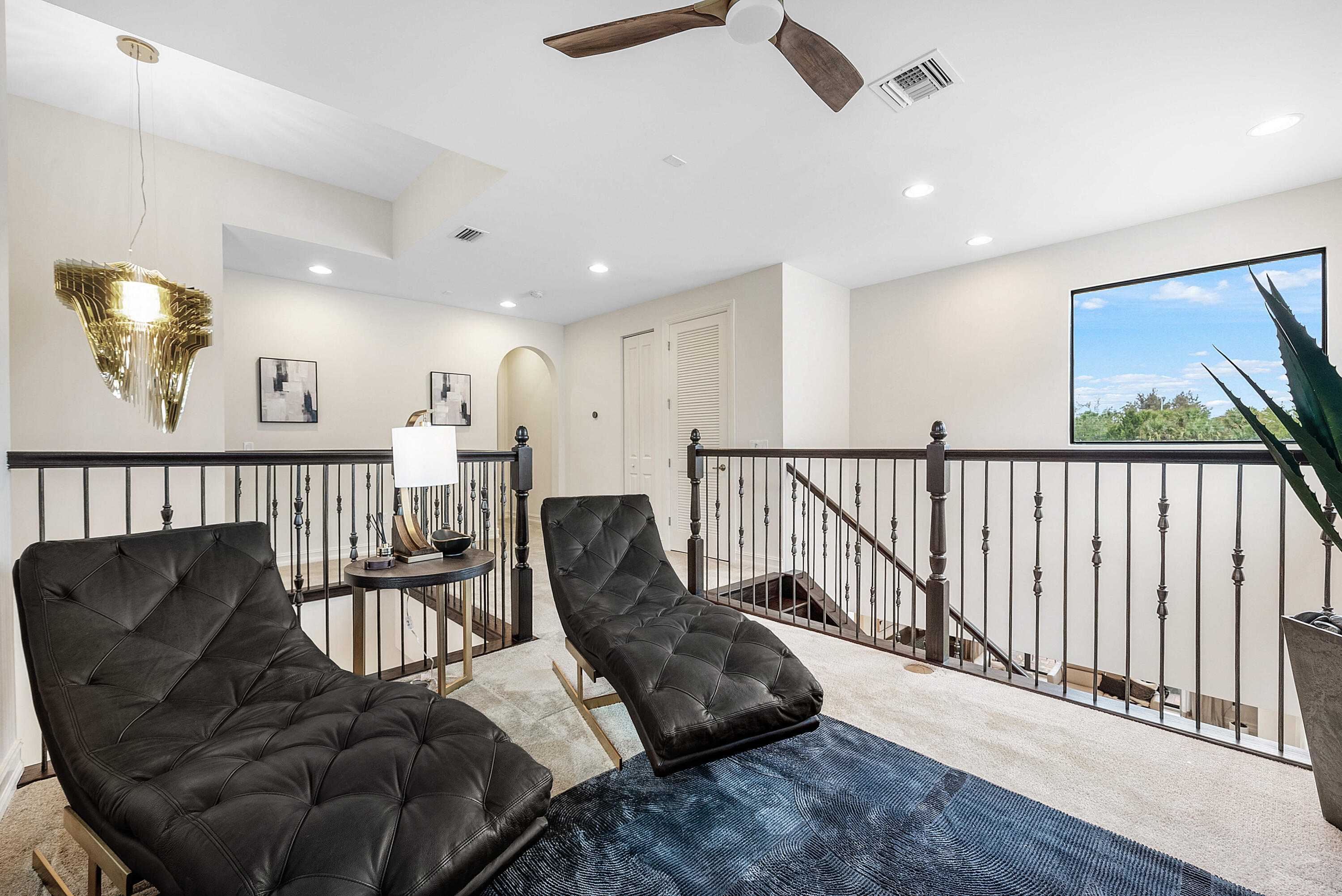 9091 Grand Prix Lane SW