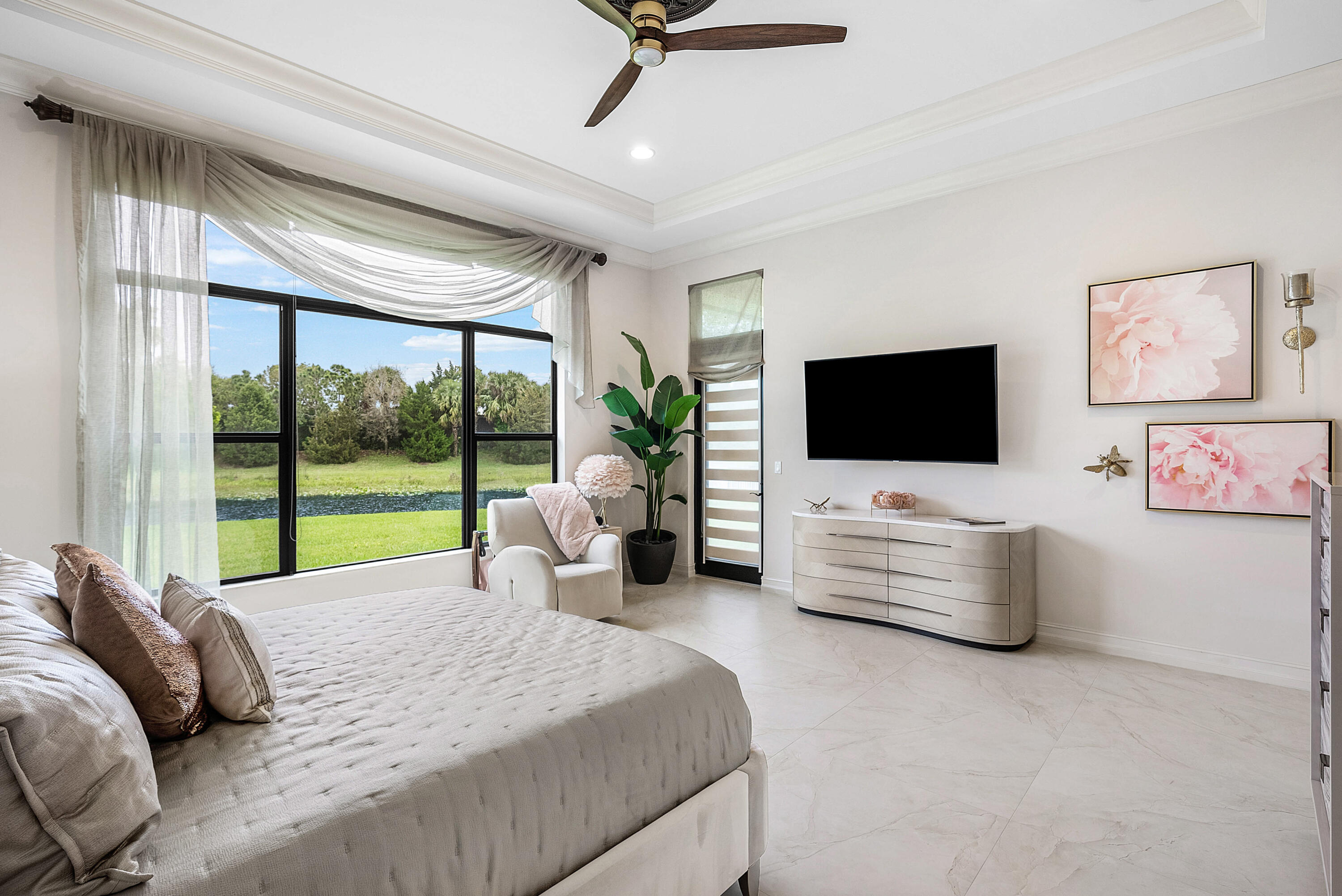 9091 Grand Prix Lane SW