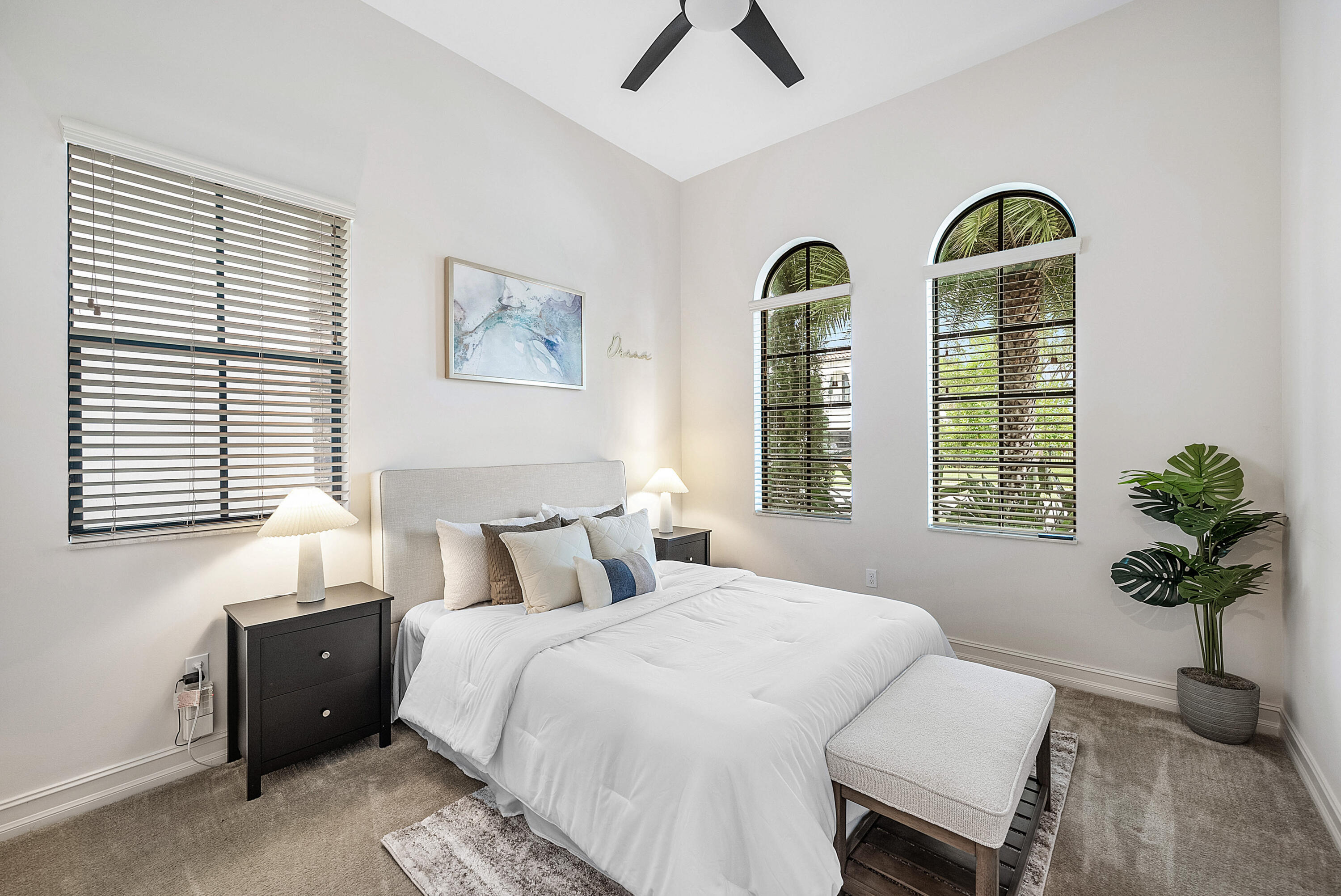 9091 Grand Prix Lane SW