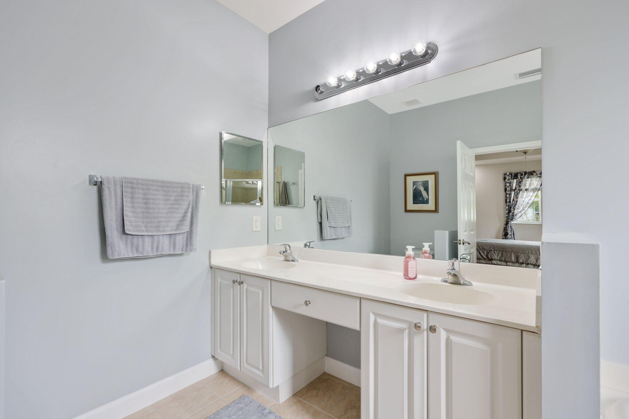 4501 Mimosa Terrace 1404