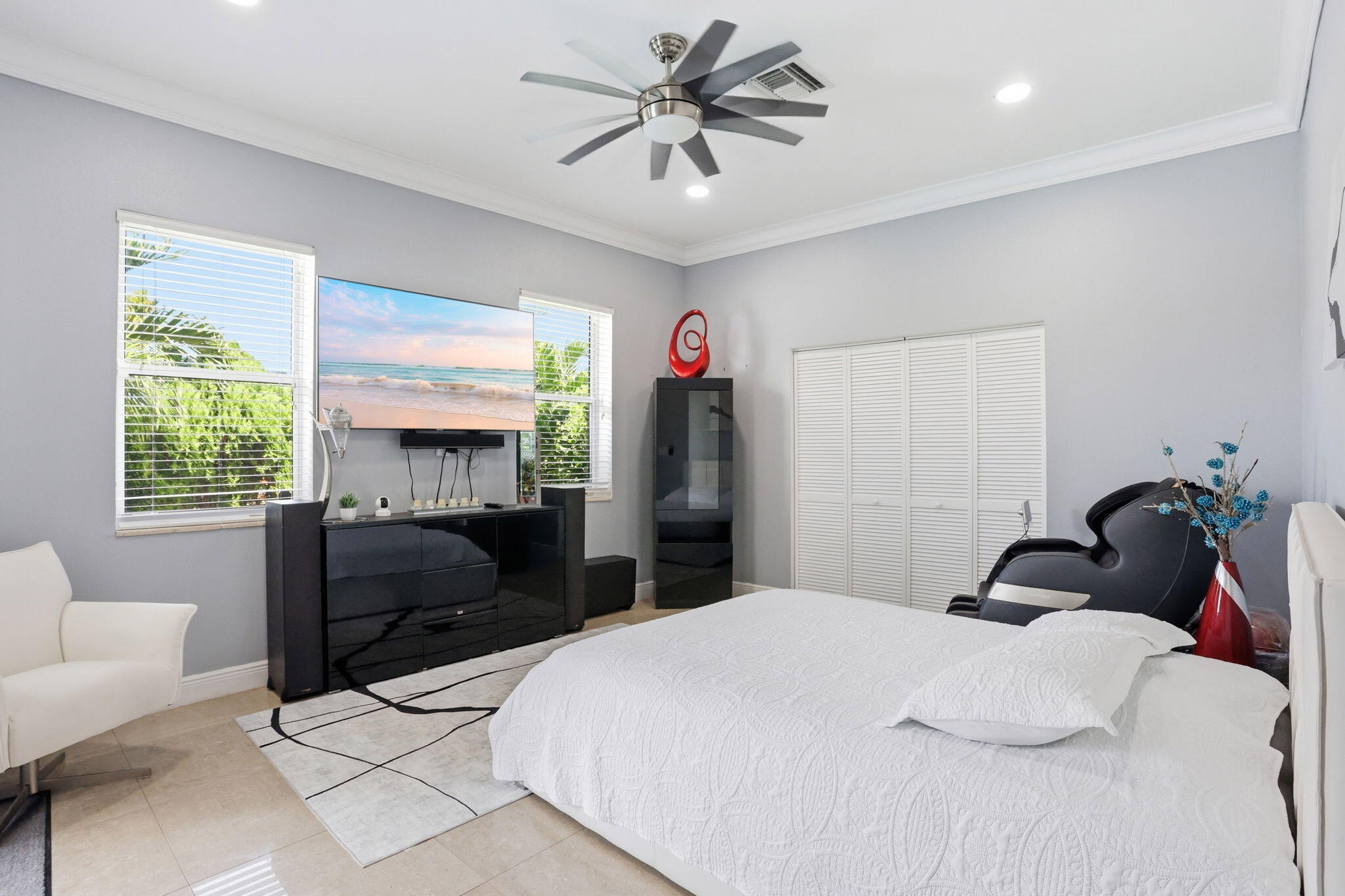 1467 NE 53rd Court