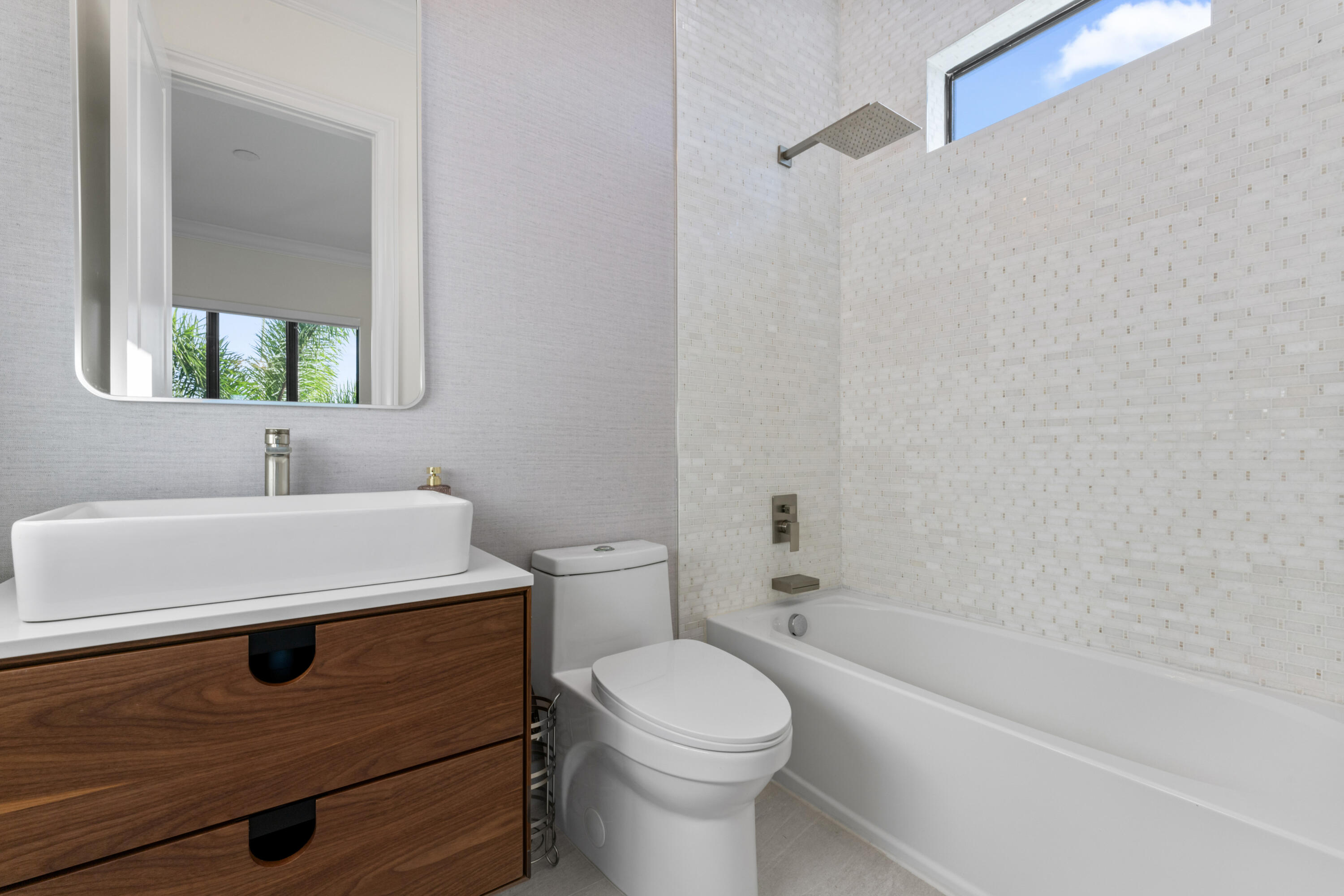 2630 NW 69th Street