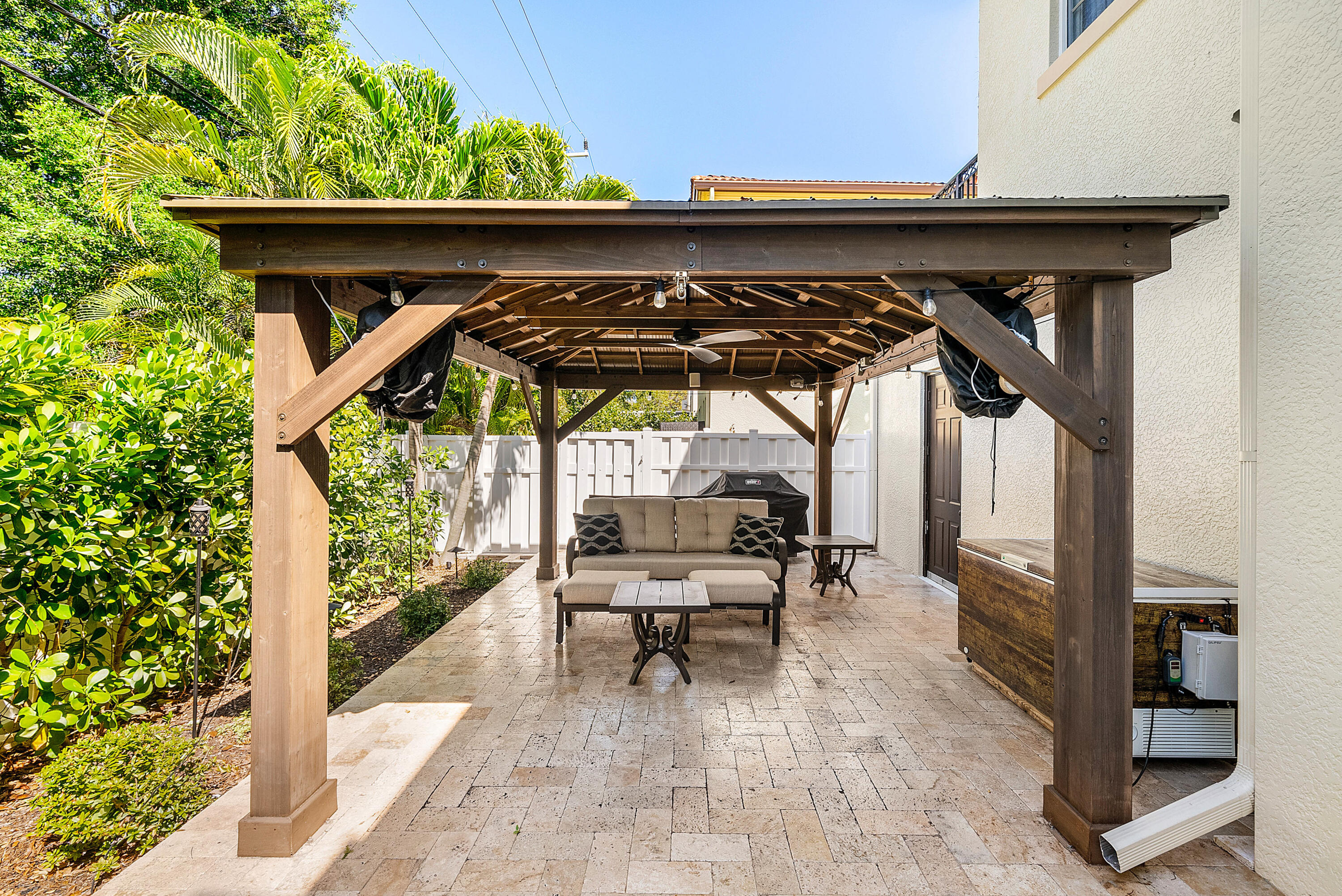 71 Via Poinciana Lane