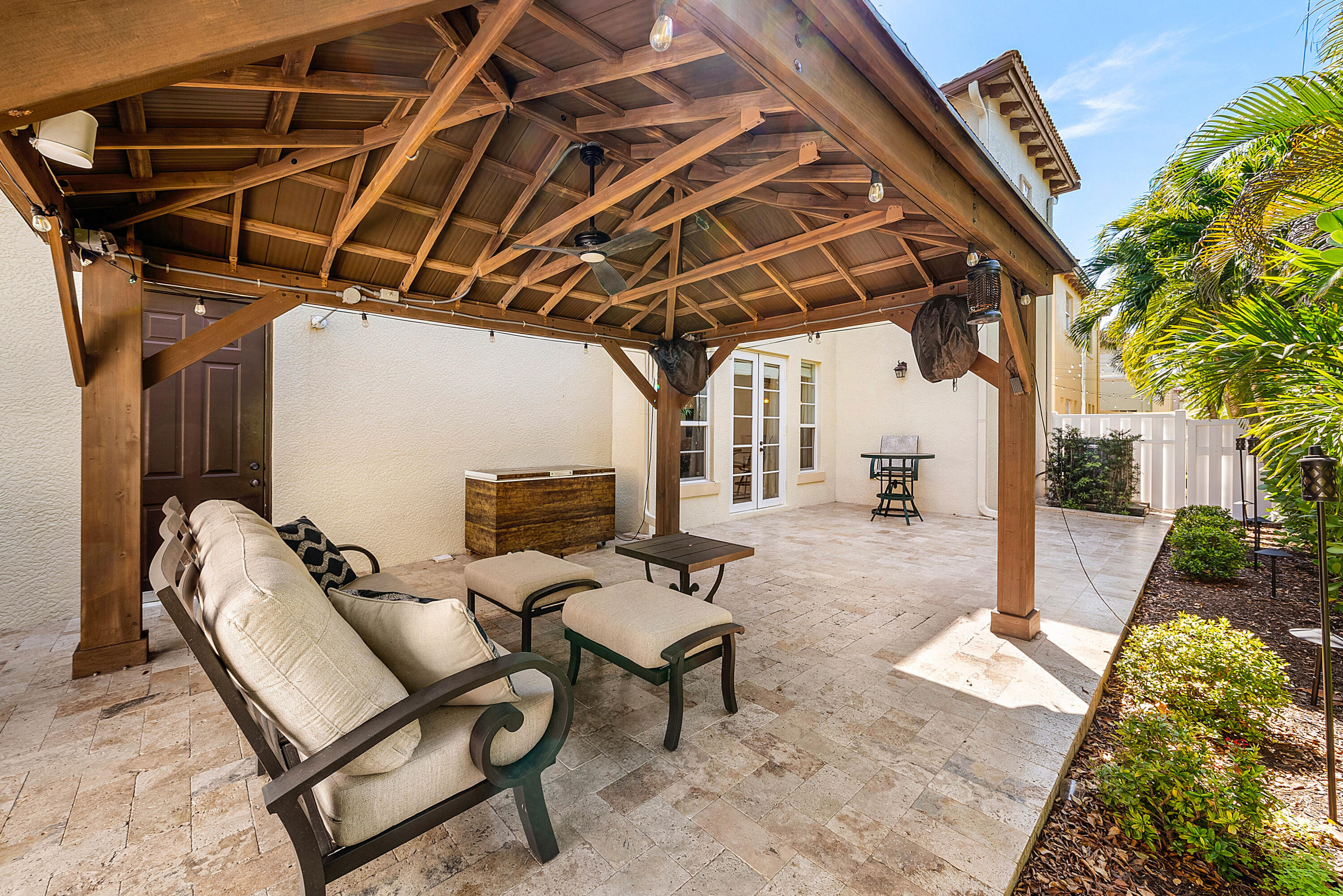 71 Via Poinciana Lane