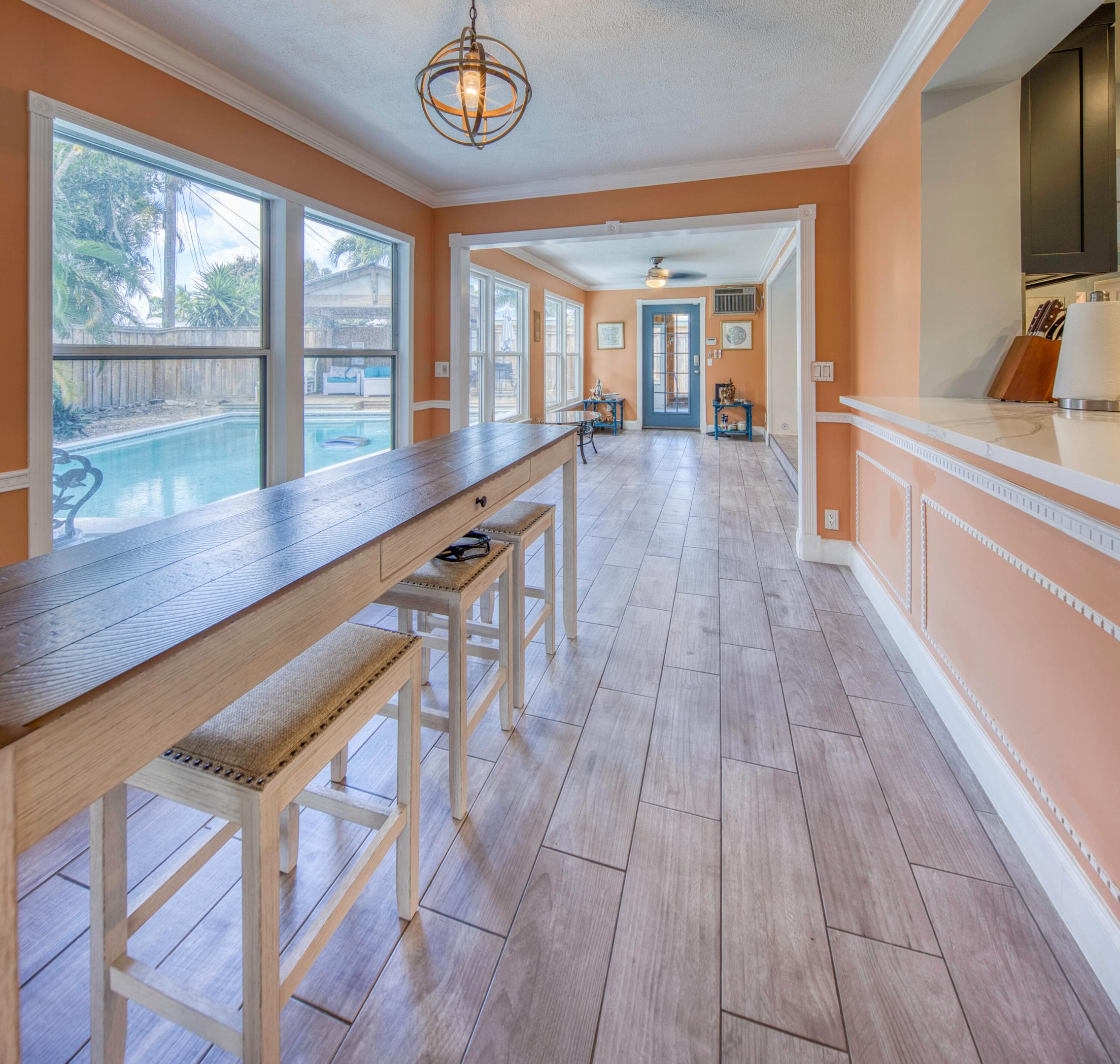 1328 Lake Victoria Drive