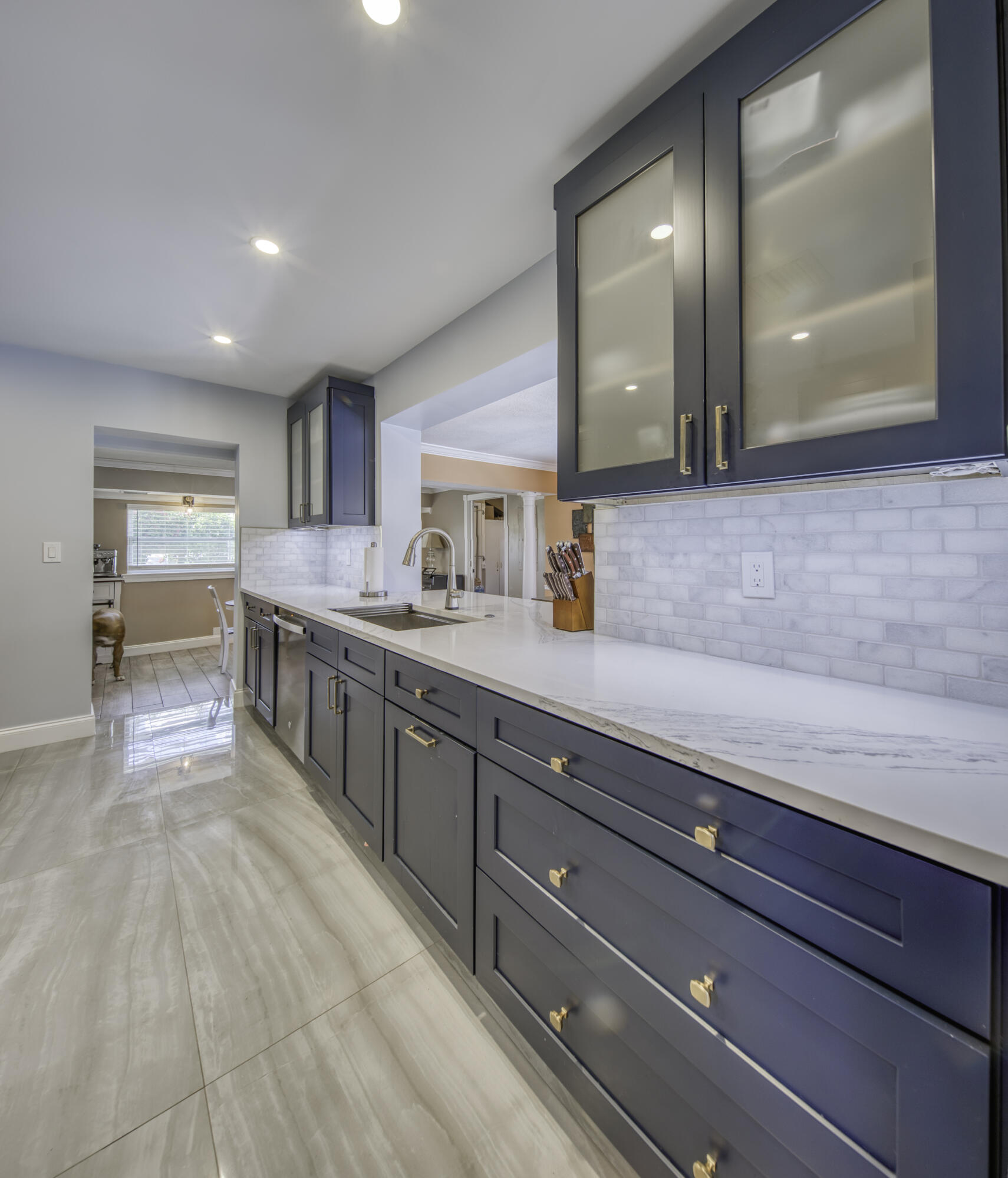 1328 Lake Victoria Drive