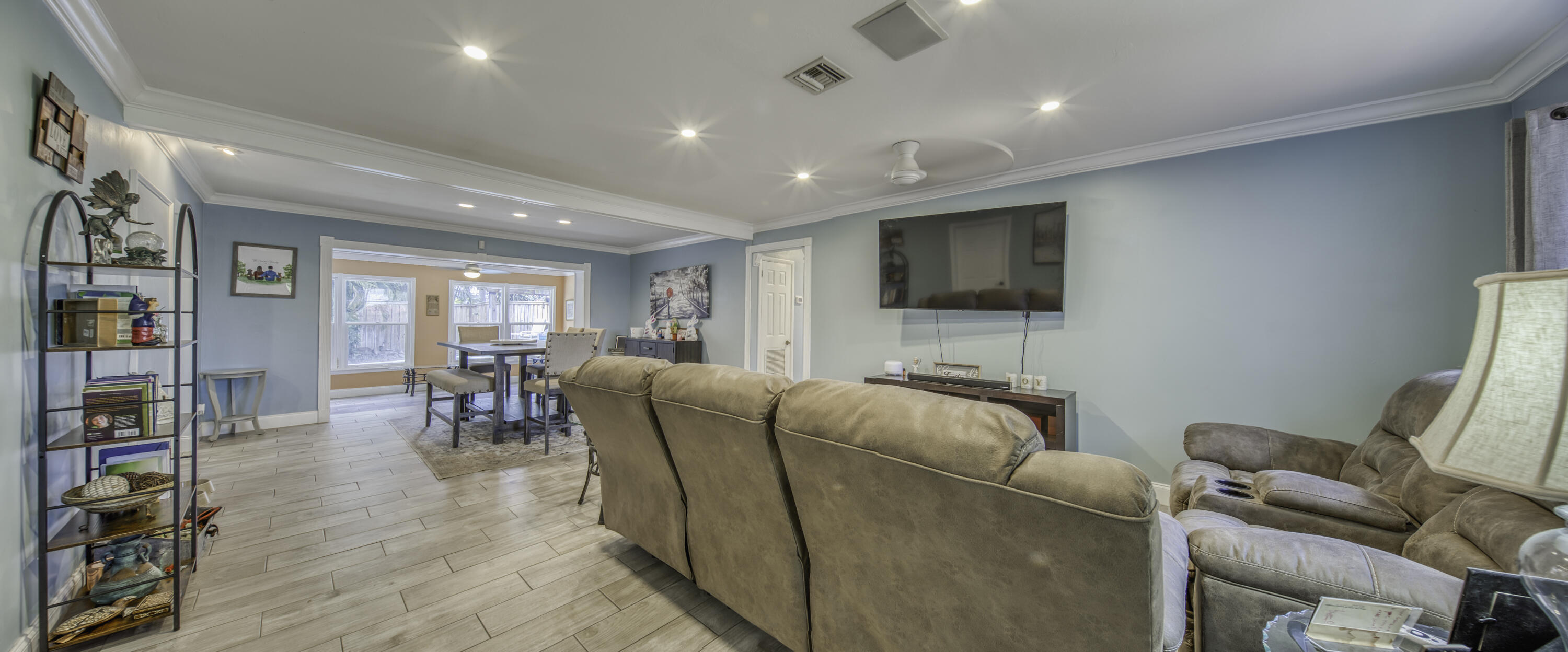 1328 Lake Victoria Drive