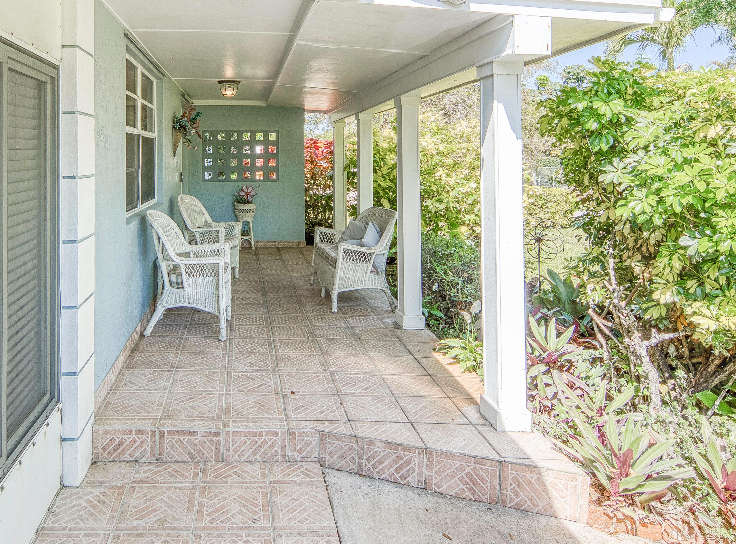 1328 Lake Victoria Drive