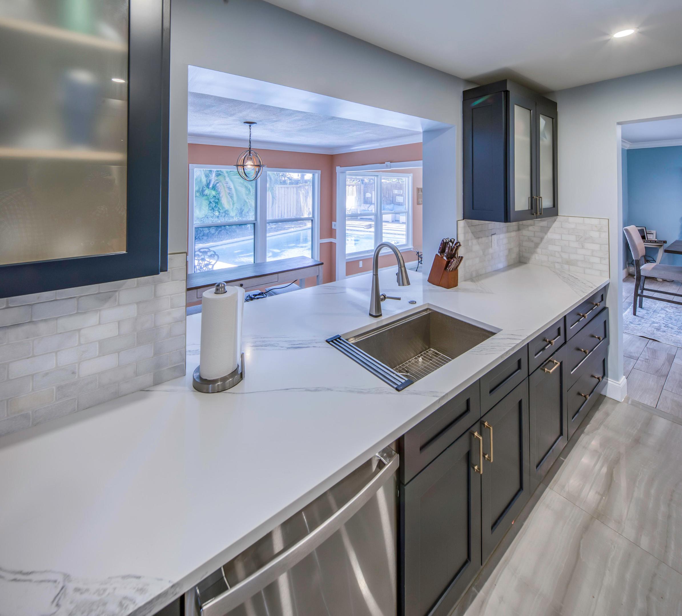 1328 Lake Victoria Drive
