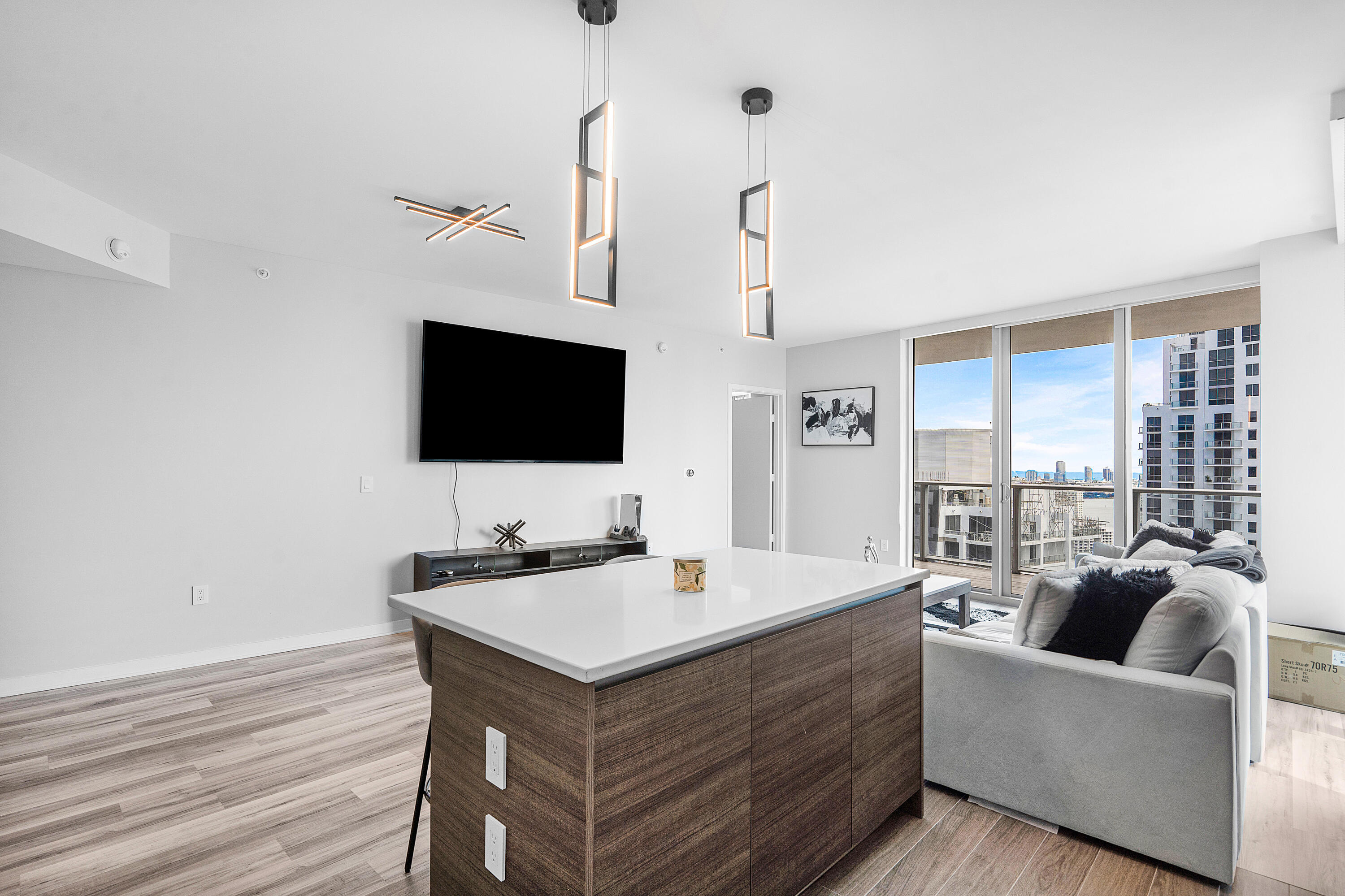 1100 S Miami Avenue Unit: 3901