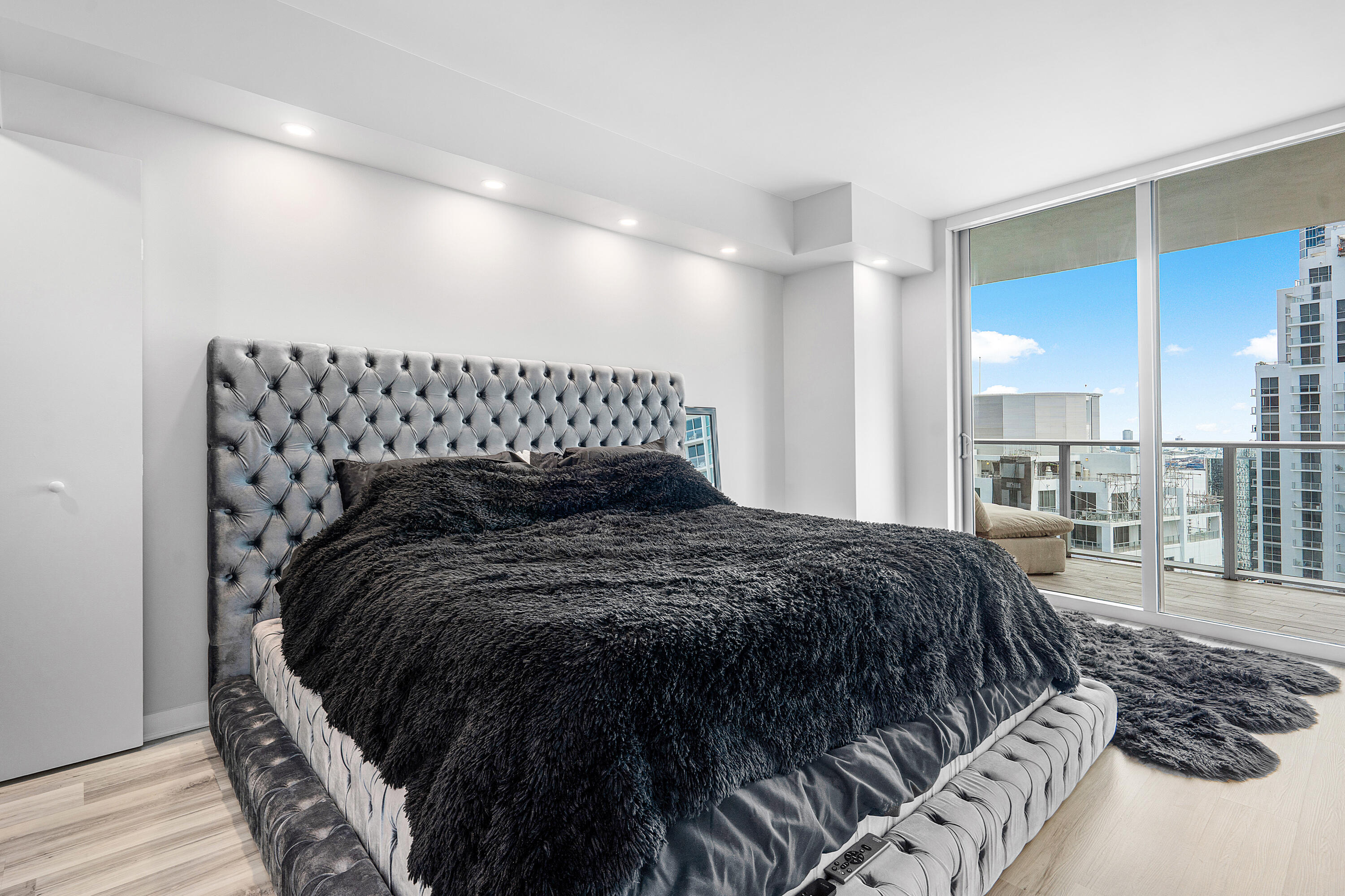 1100 S Miami Avenue Unit: 3901