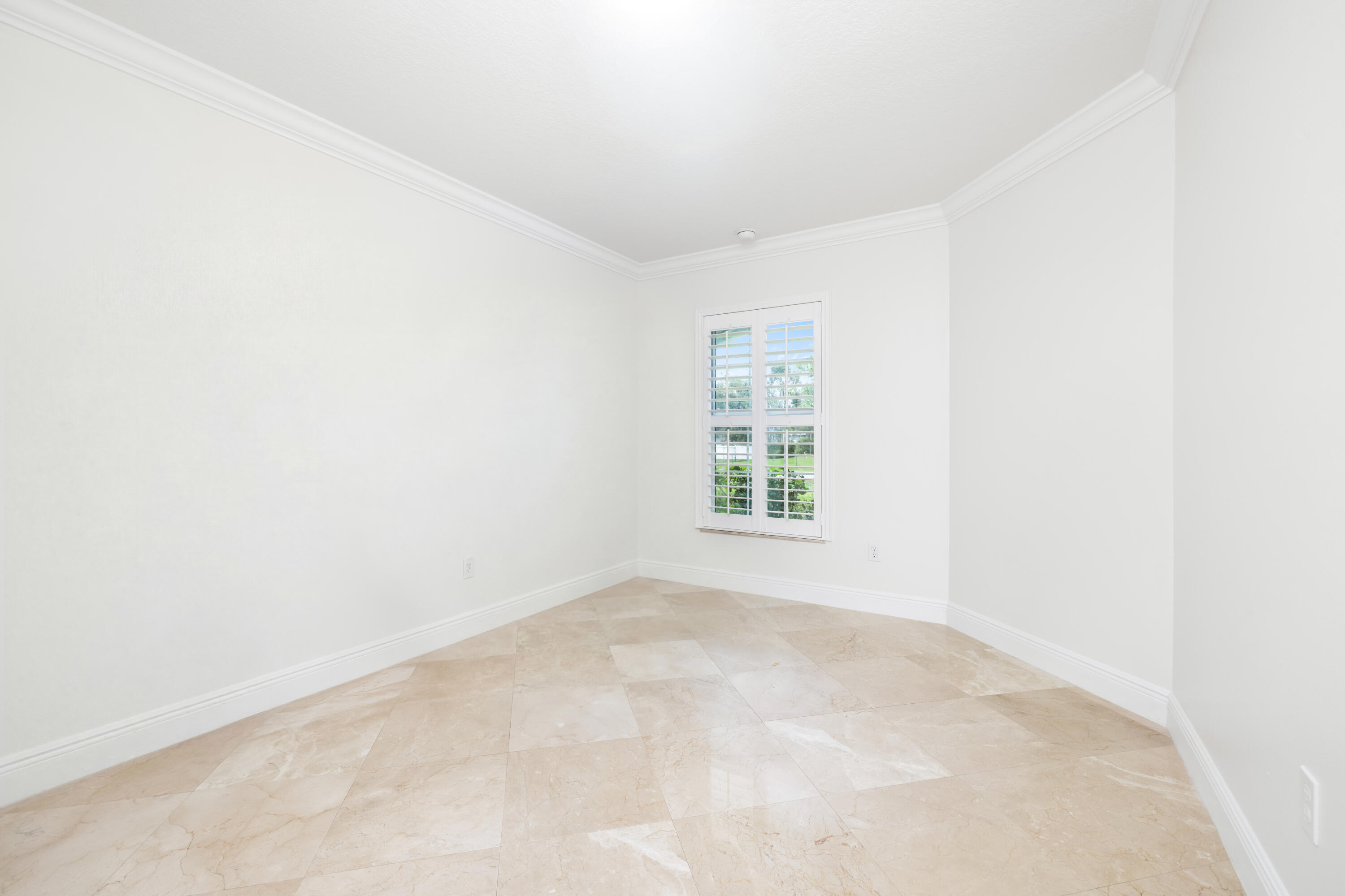 12878 N 70th Pl Place N