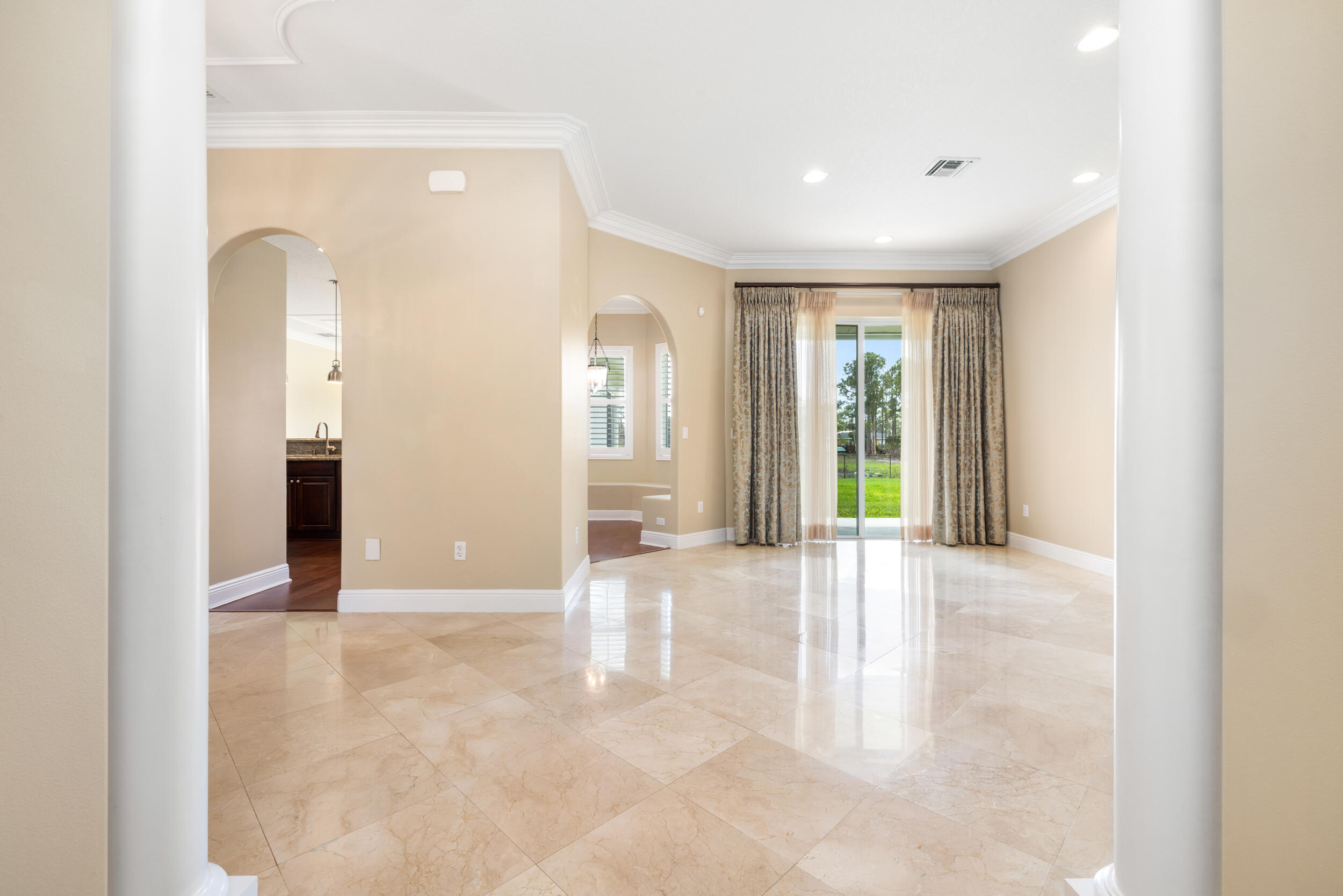 12878 N 70th Pl Place N