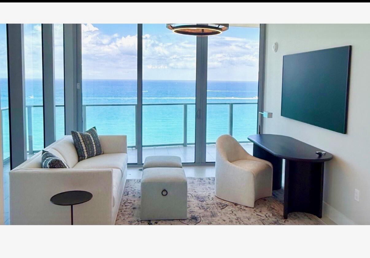 3100 N Ocean Drive H-1703