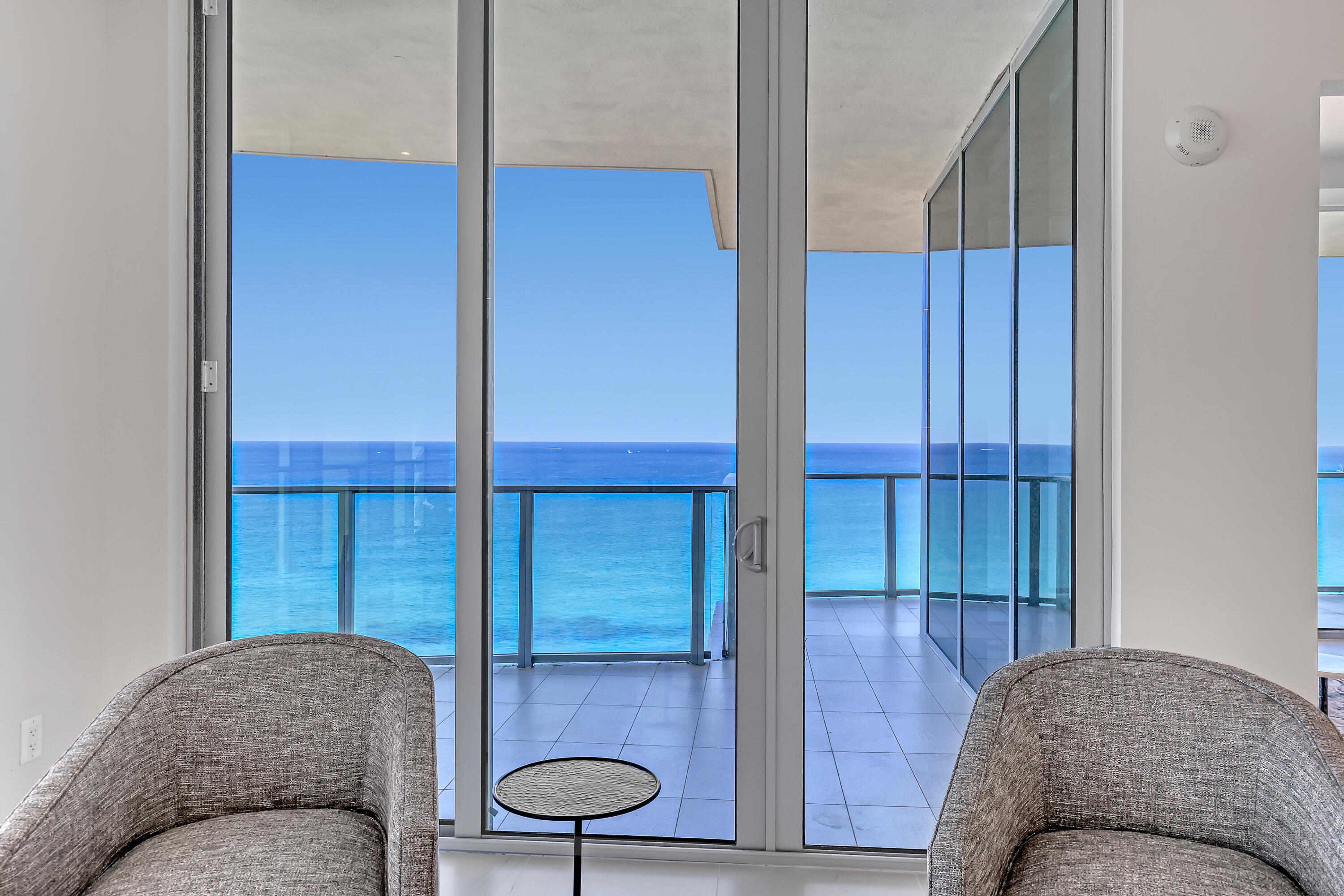 3100 N Ocean Drive H-1703