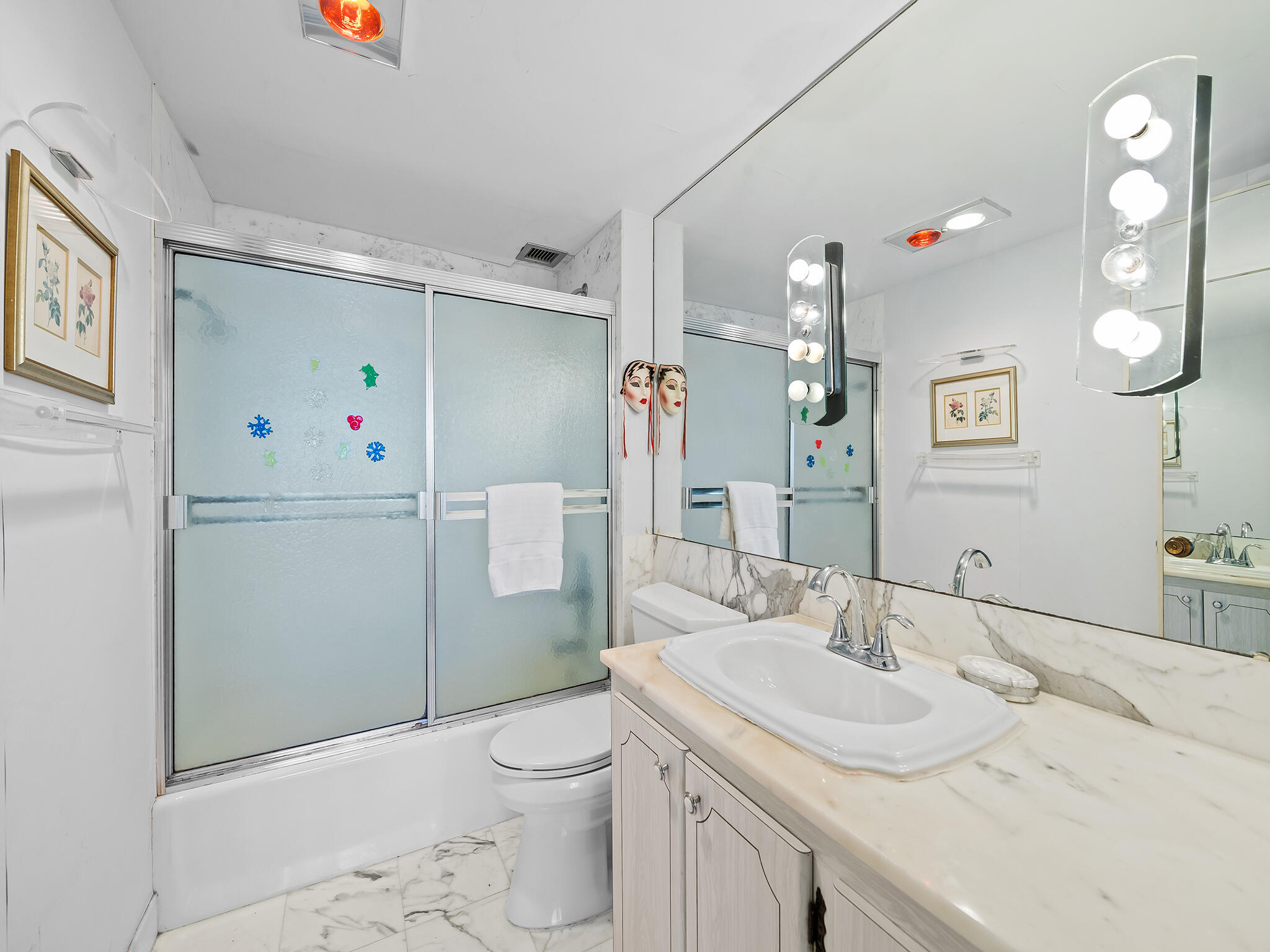 2500 E Las Olas Boulevard 404