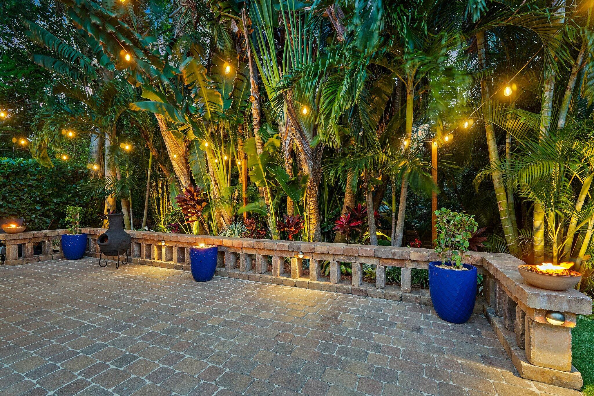 463 Woodview Circle