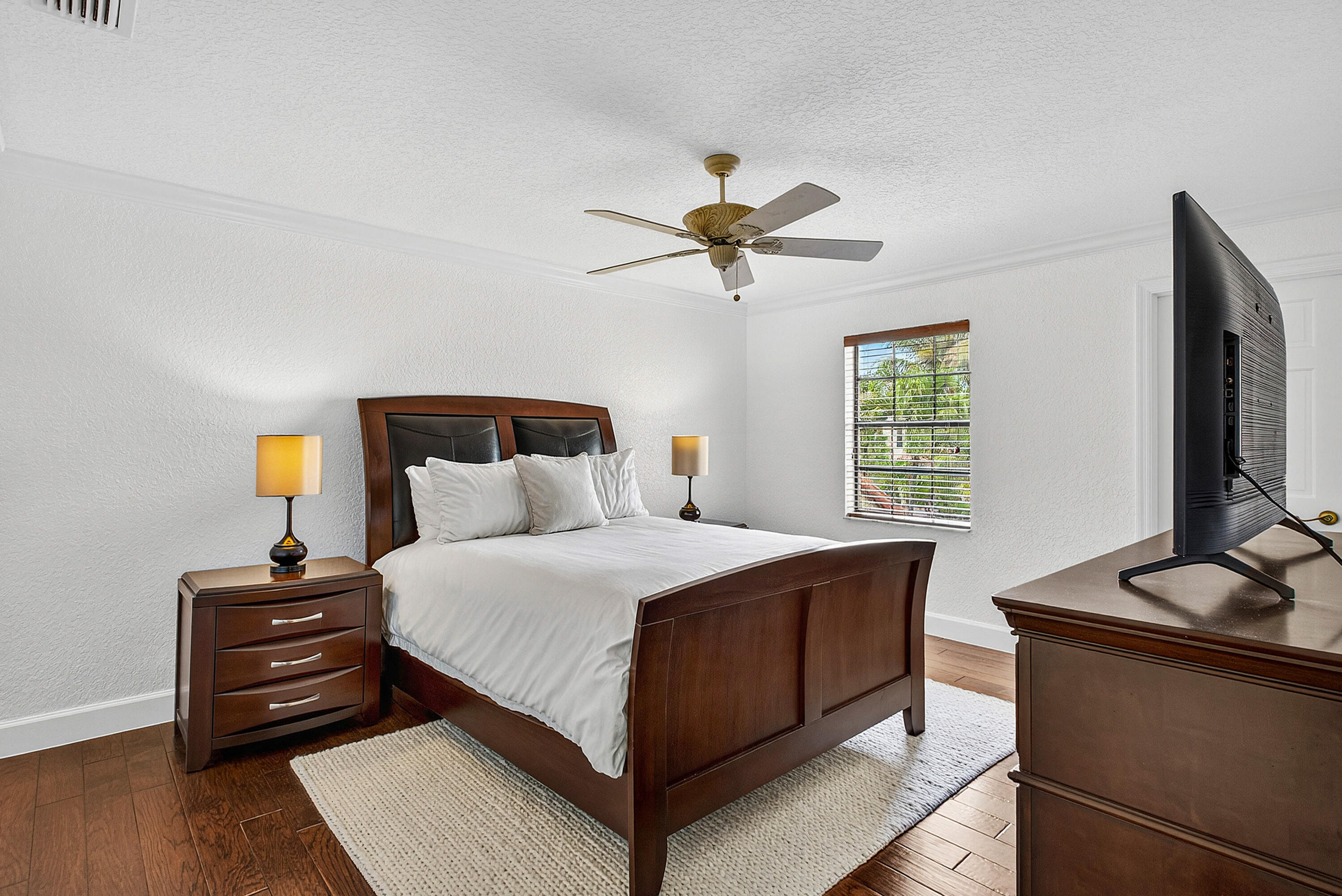 23408 S Mirabella Cir S S