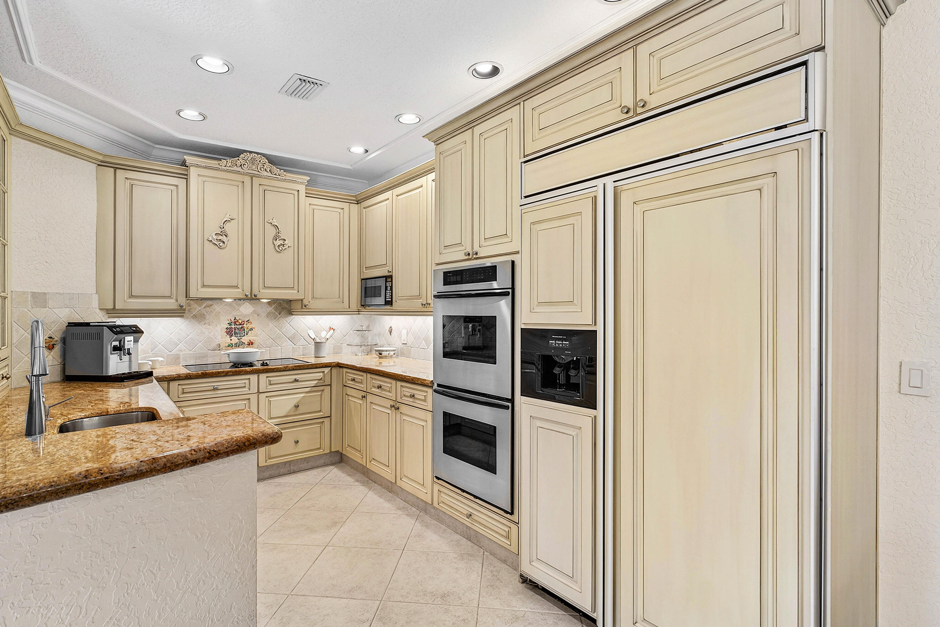 23408 S Mirabella Cir S S