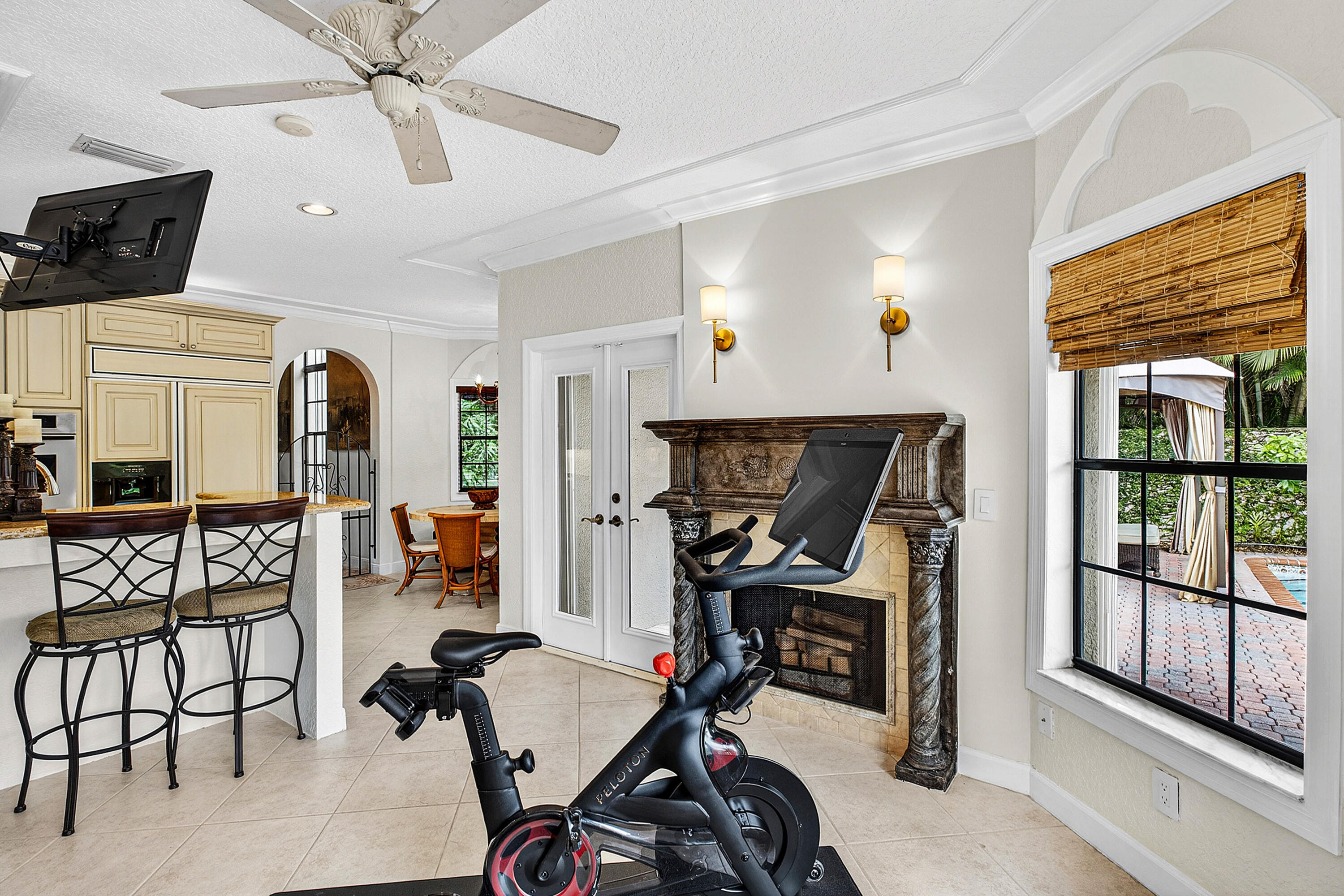 23408 S Mirabella Cir S S