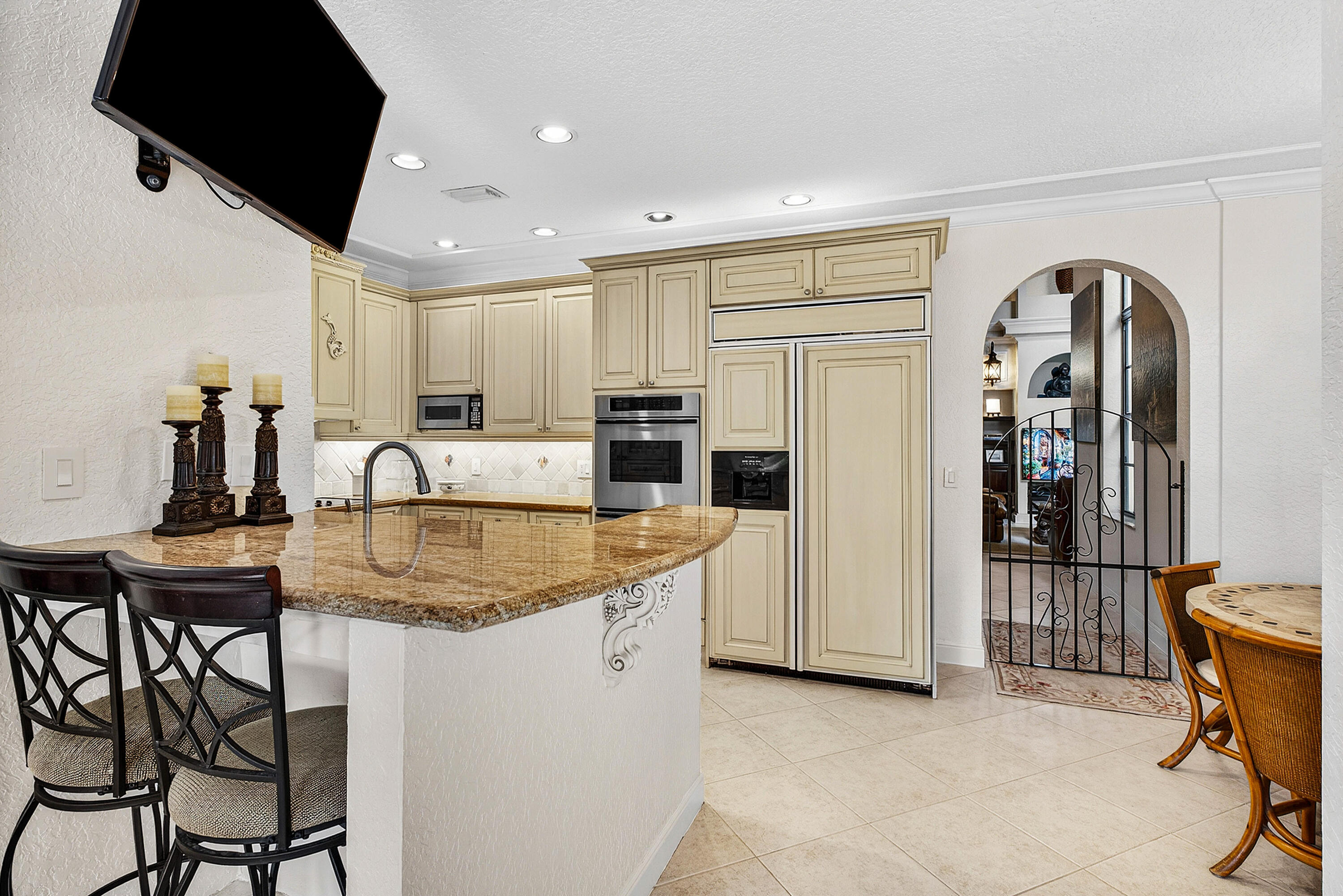 23408 S Mirabella Cir S S