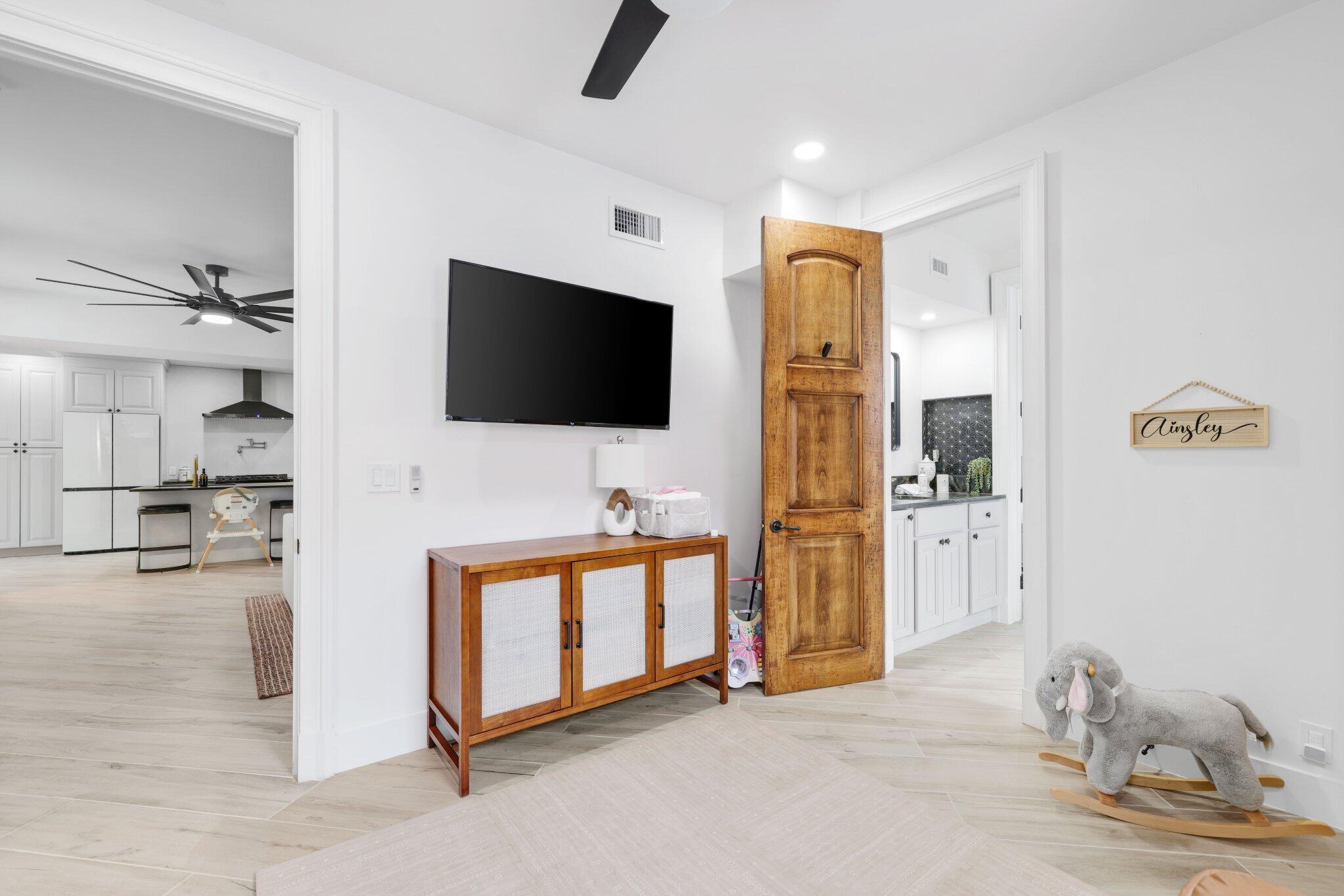 706 Sunset Road
