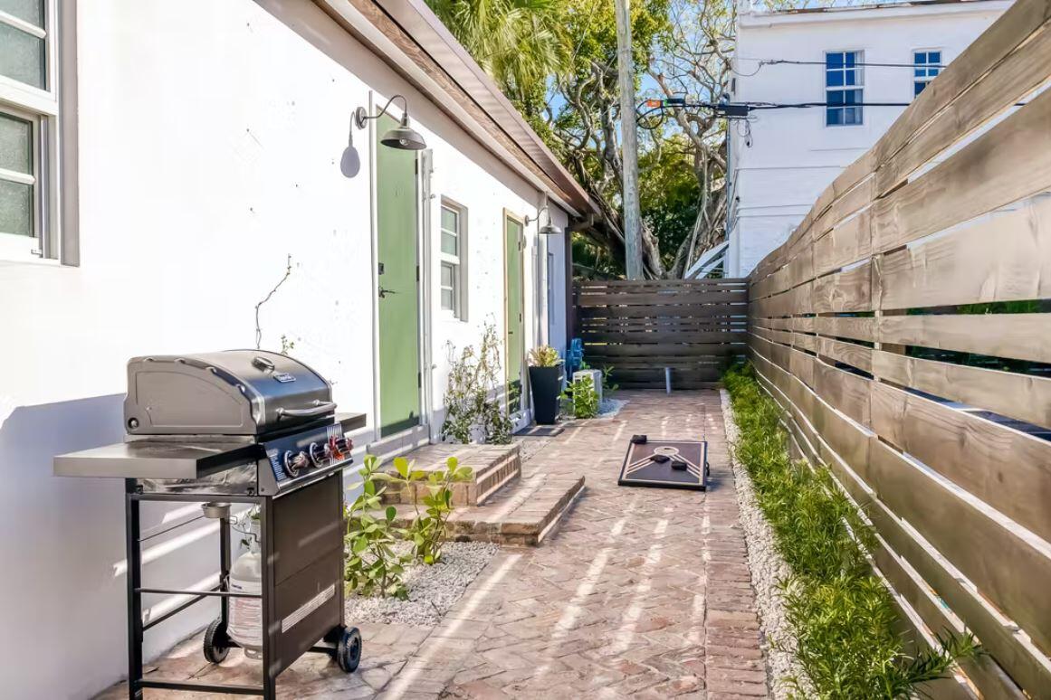 706 Sunset Road