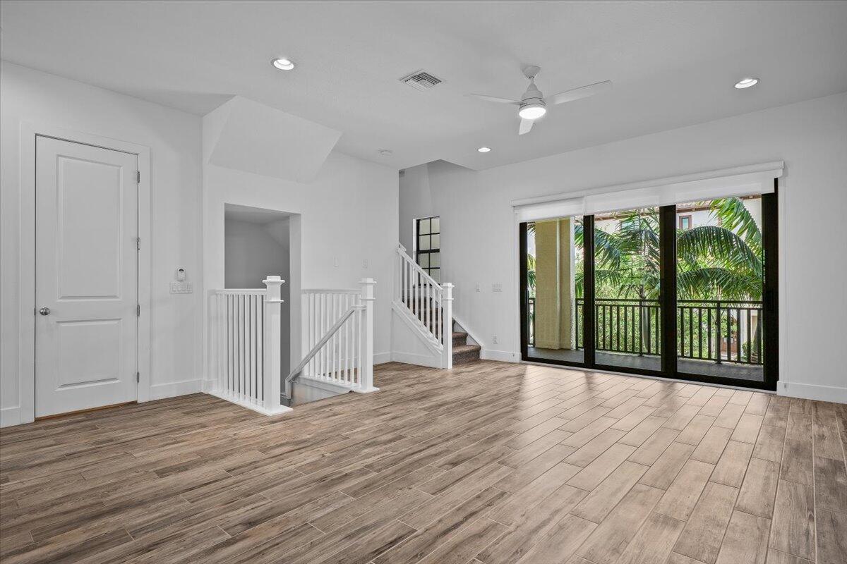 5316 Sagan Lane