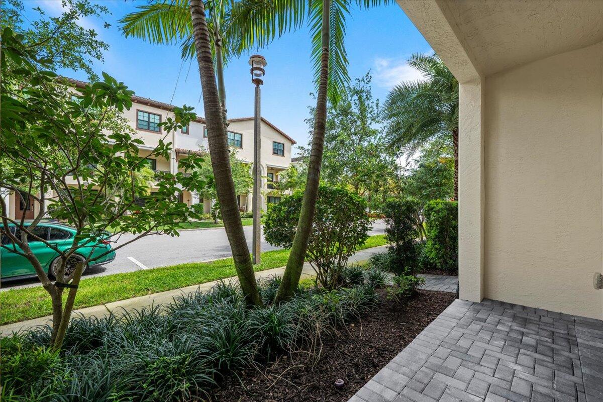 5316 Sagan Lane