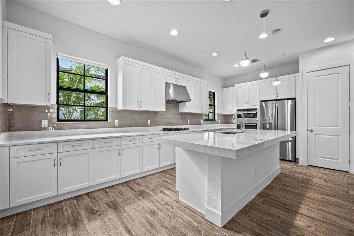 5316 Sagan Lane