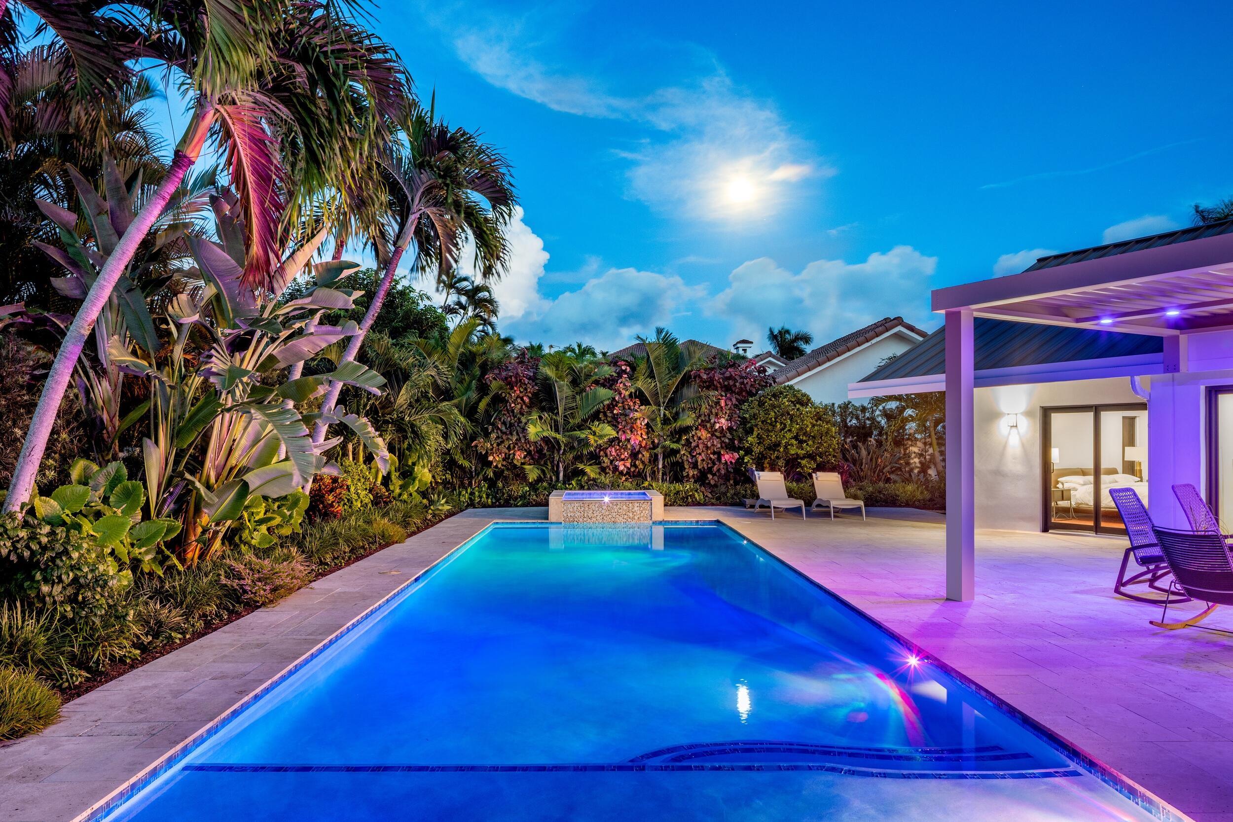 843 NE Mulberry Drive