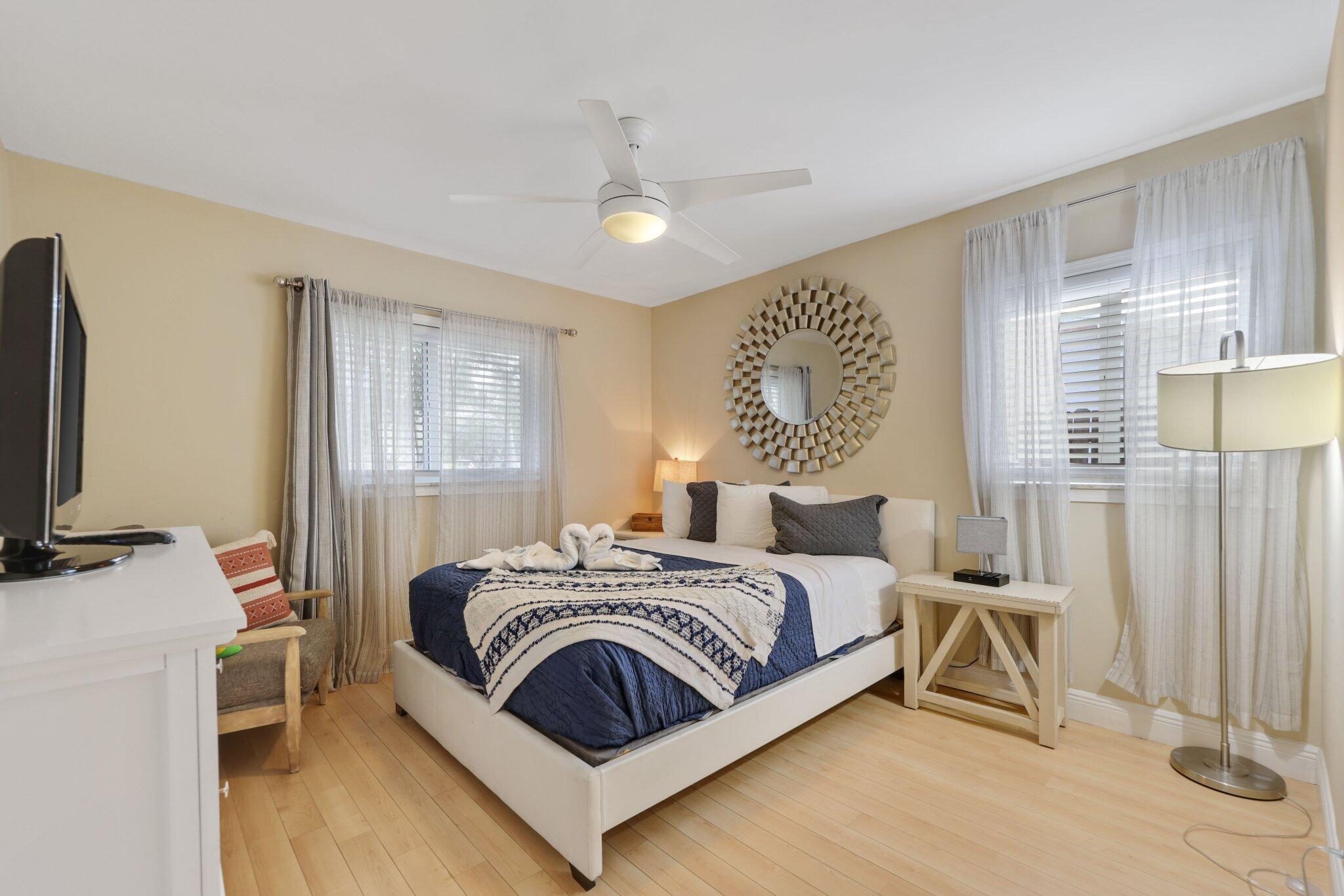 513 Curlew Road