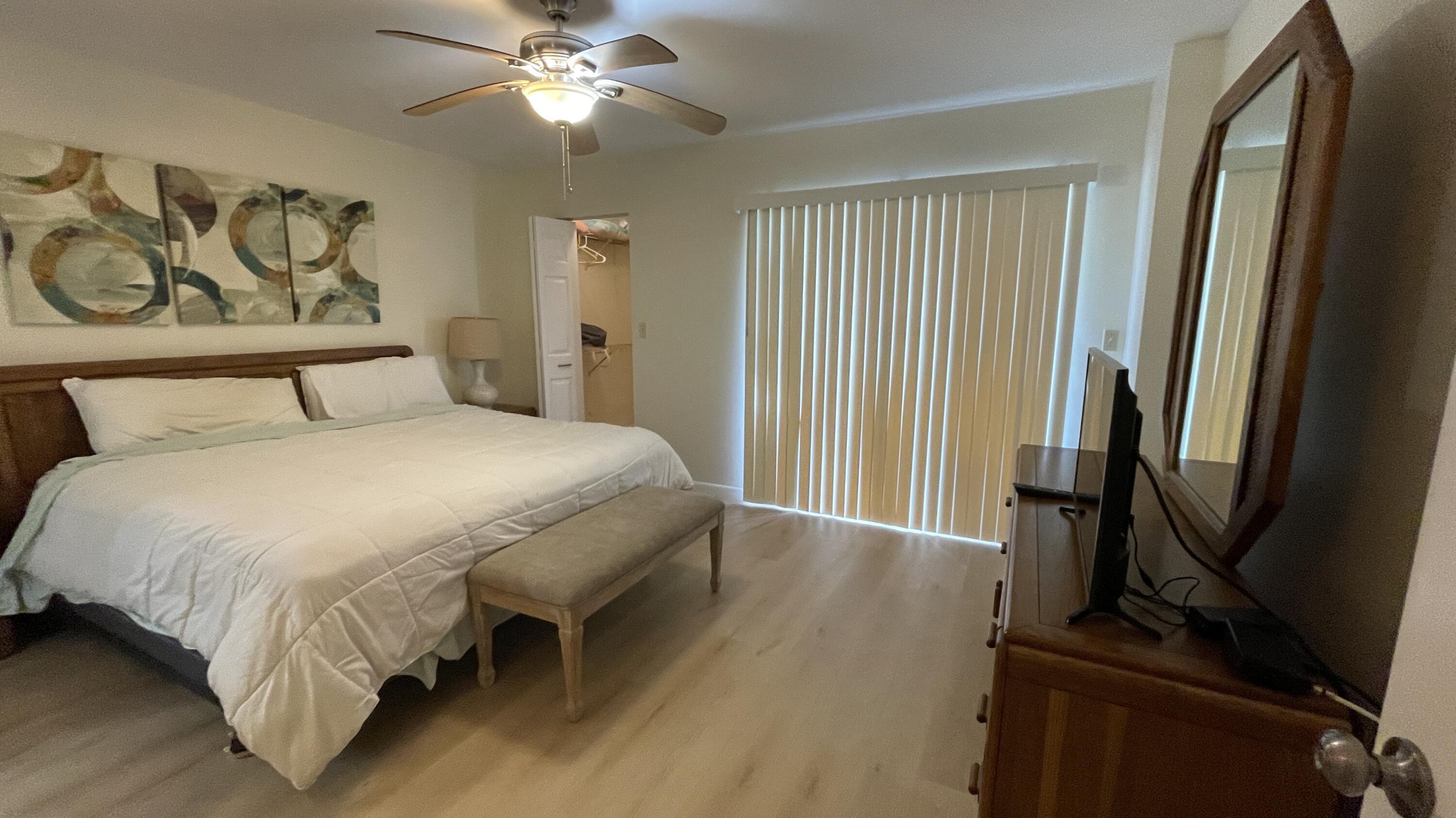 7006 Huntington Lane 107