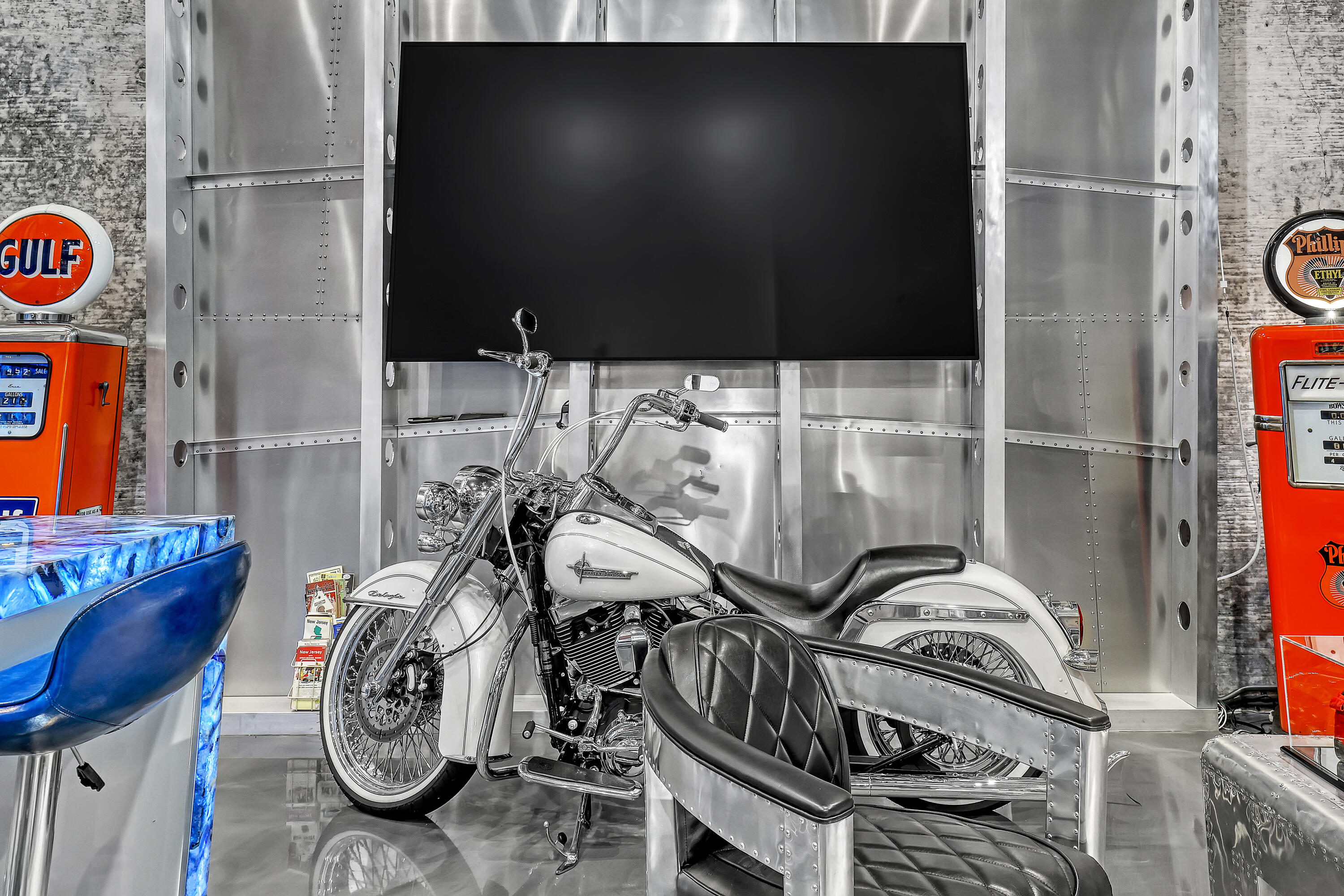 7210 Haverhill Business 1-4