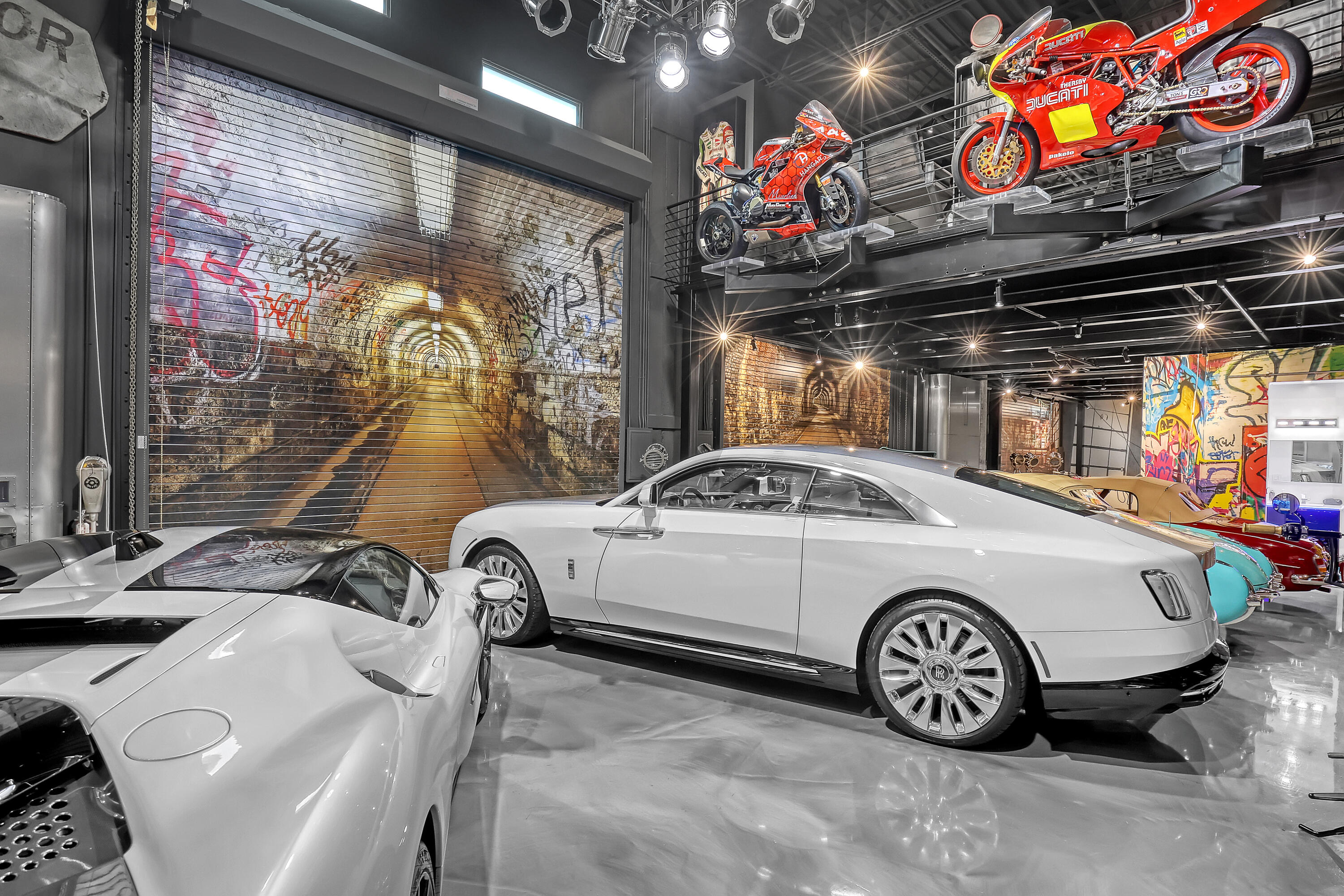 7210 Haverhill Business 1-4