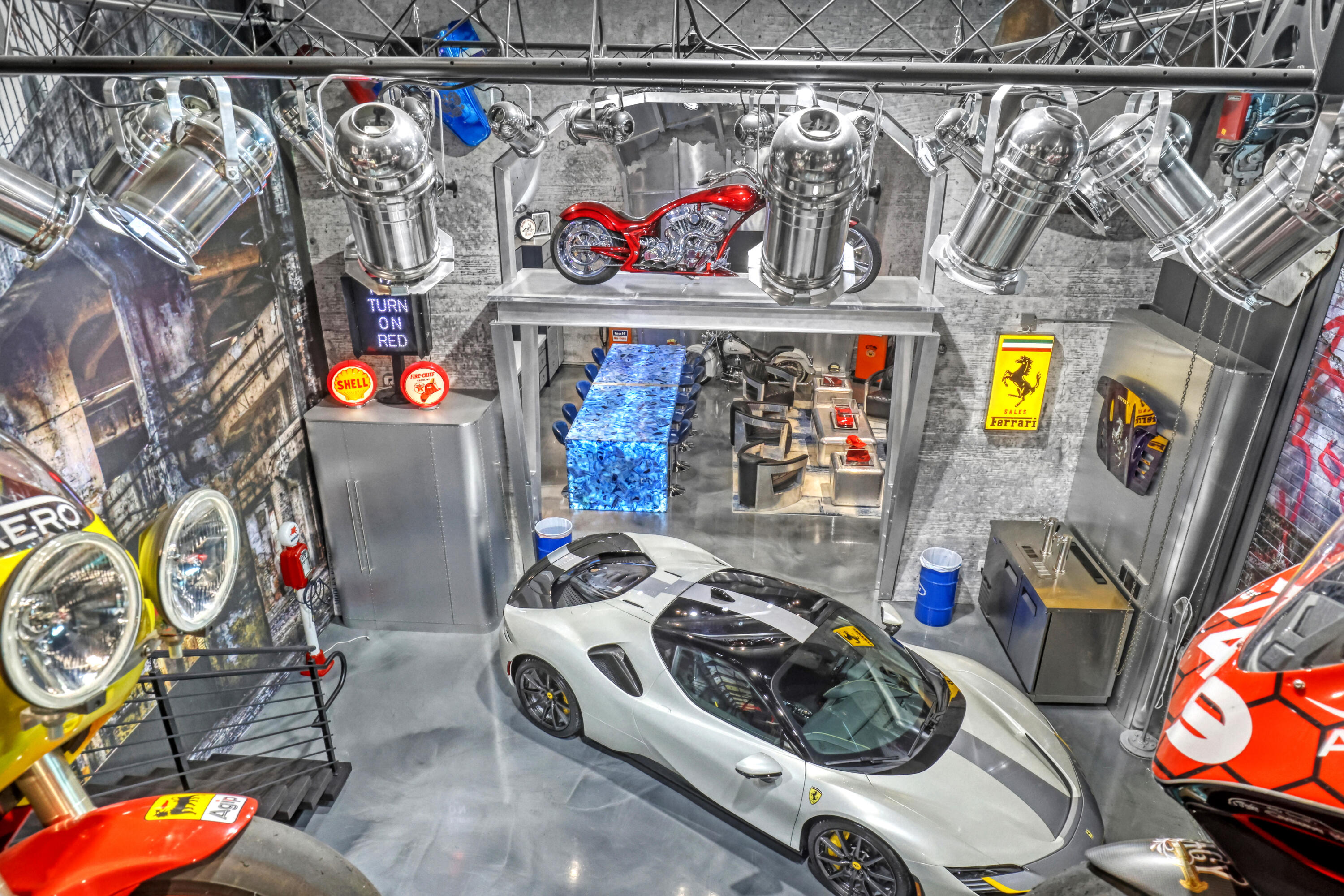 7210 Haverhill Business 1-4