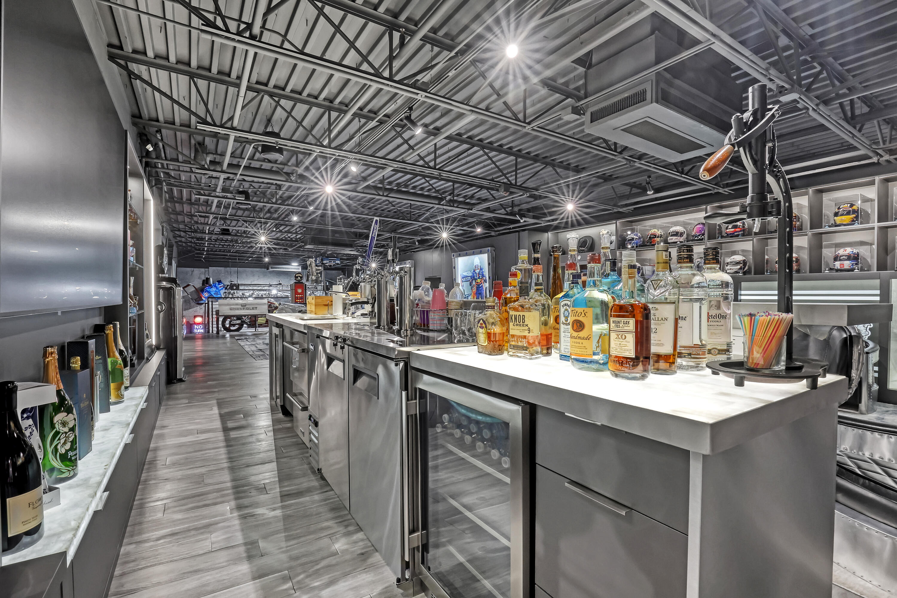 7210 Haverhill Business 1-4