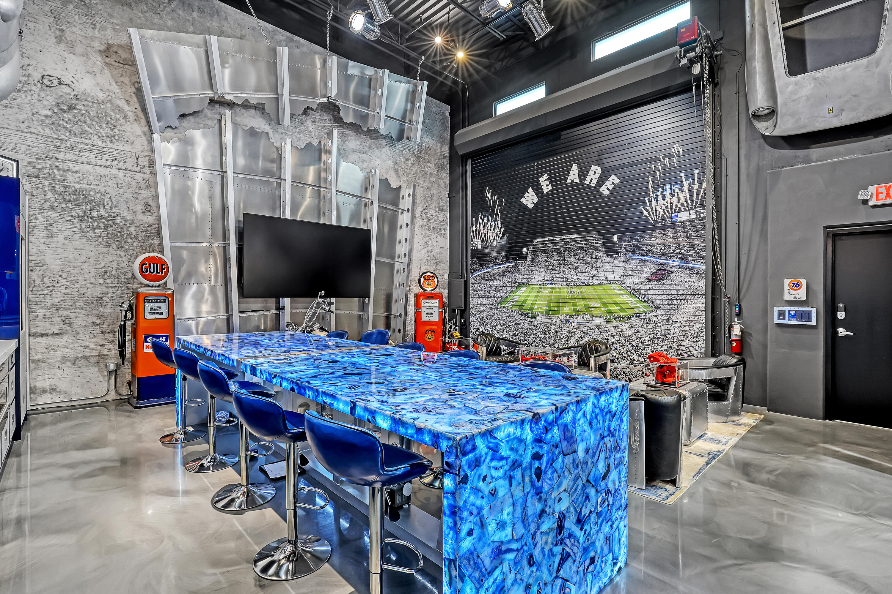 7210 Haverhill Business 1-4