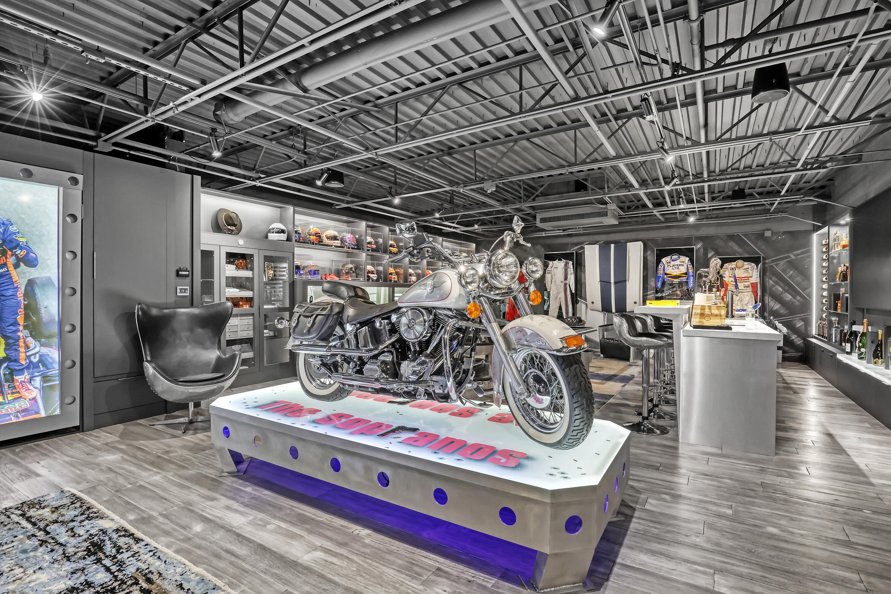 7210 Haverhill Business 1-4