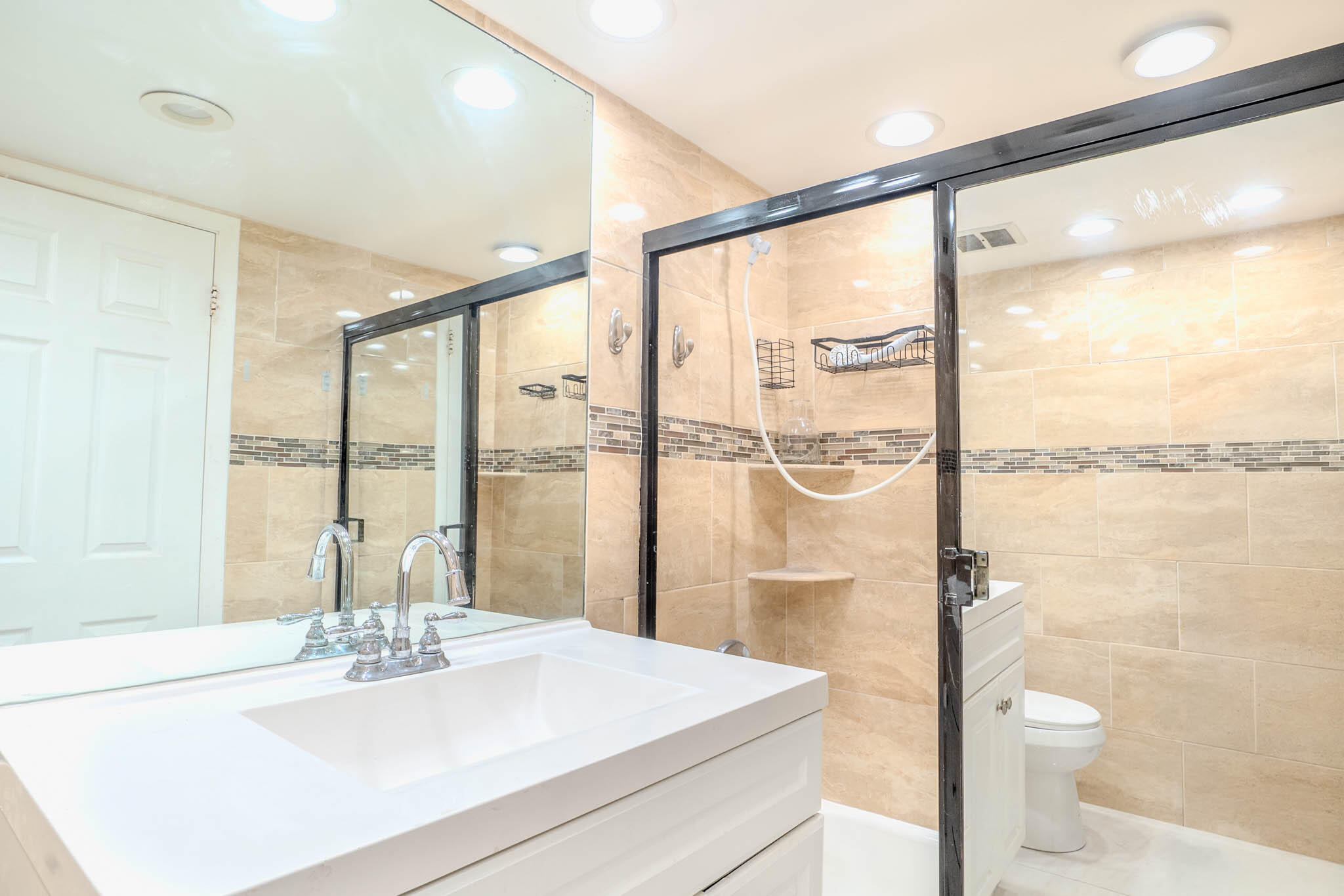 3760 Inverrary Drive 3m