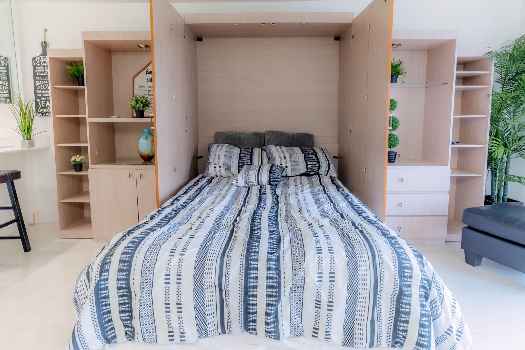 3760 Inverrary Drive 3m