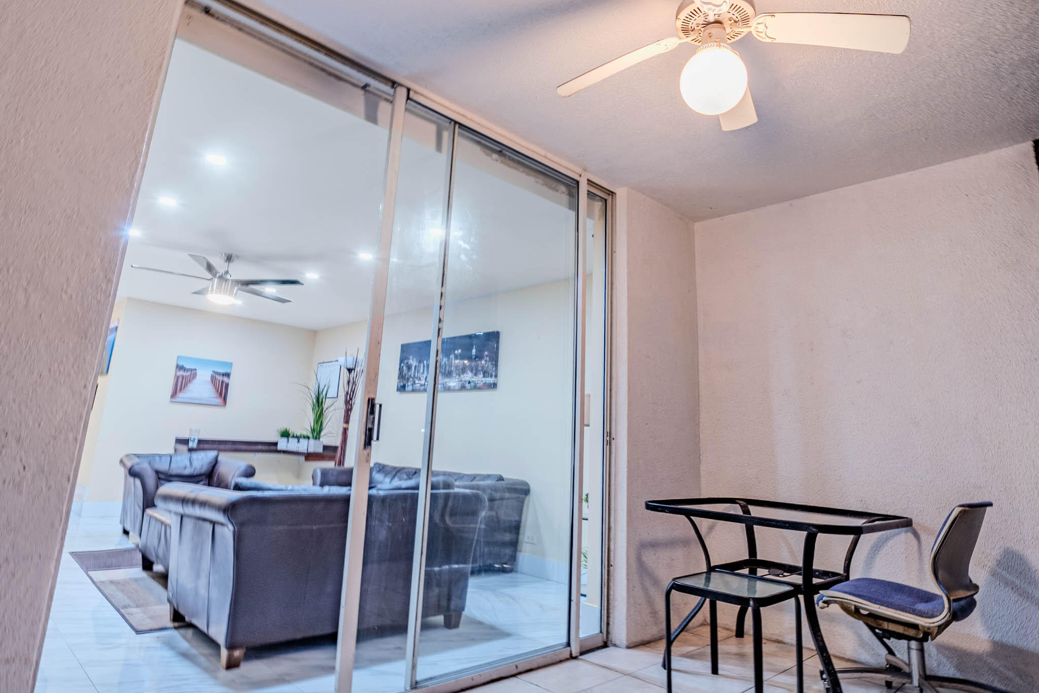 3710 Inverrary Drive 2s