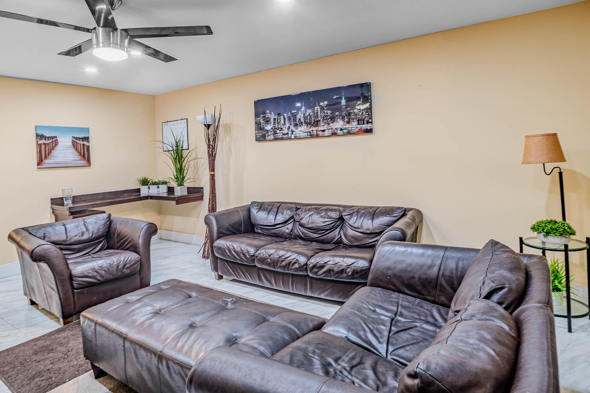 3710 Inverrary Drive 2s